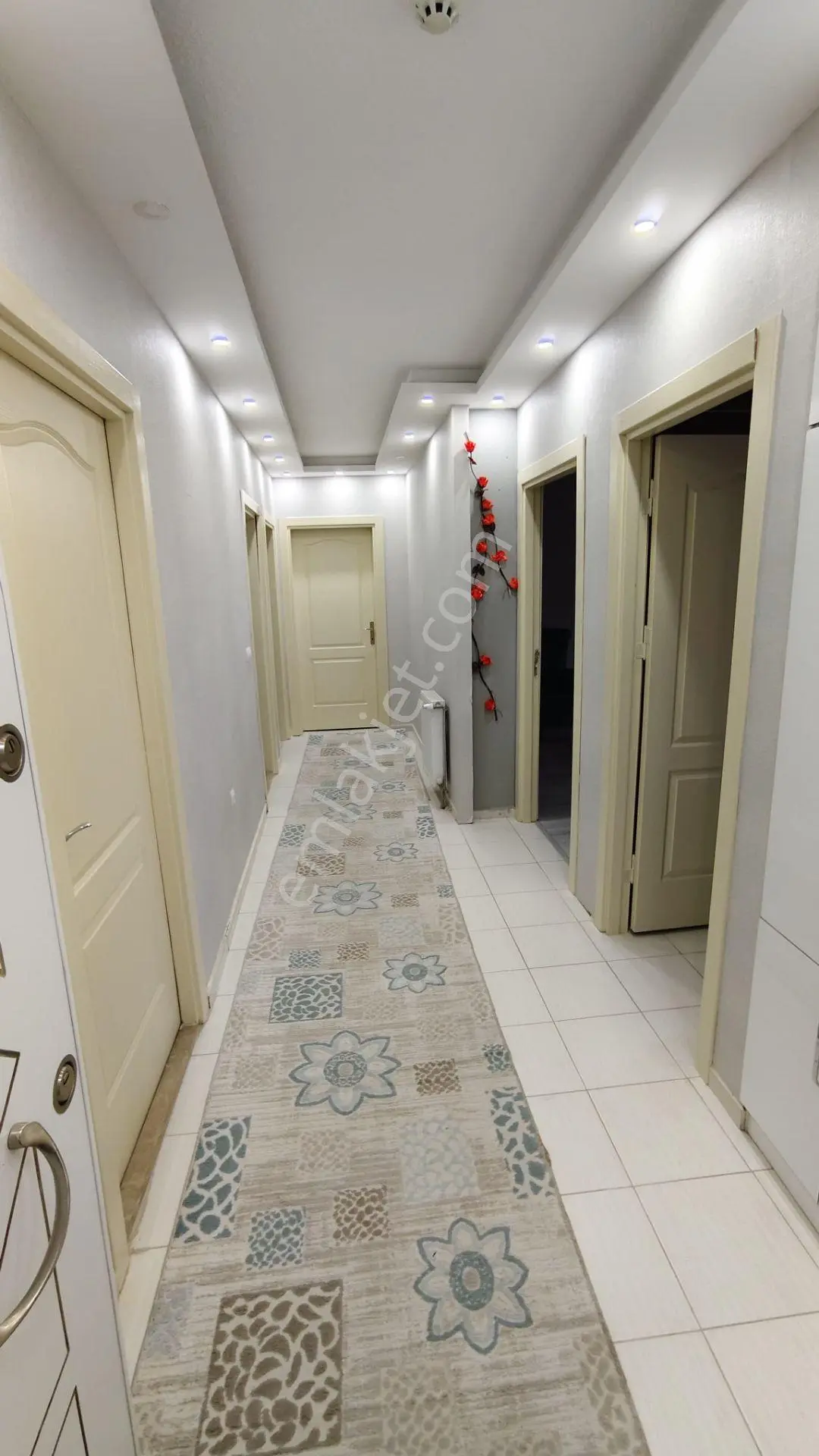 Yükseltepede Site İçerisinde 2+1 Satılık — fotoğraf 8