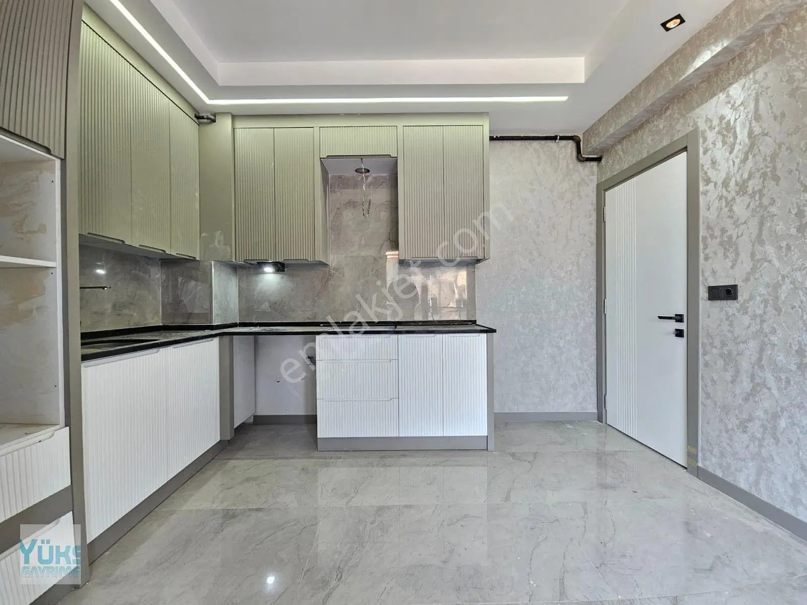 Denizli Gümüşçay Mahallesinde 2+1 120 M2 Lüks İşçilikte Satılık Fırsat Daireler — fotoğraf 35
