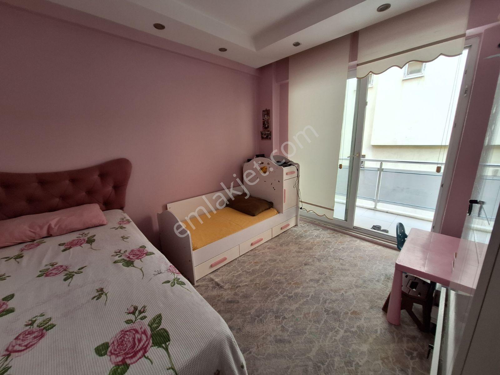 Nehirden Akkonakta Satılık 2+1 Açık Mutfak Daire — fotoğraf 14