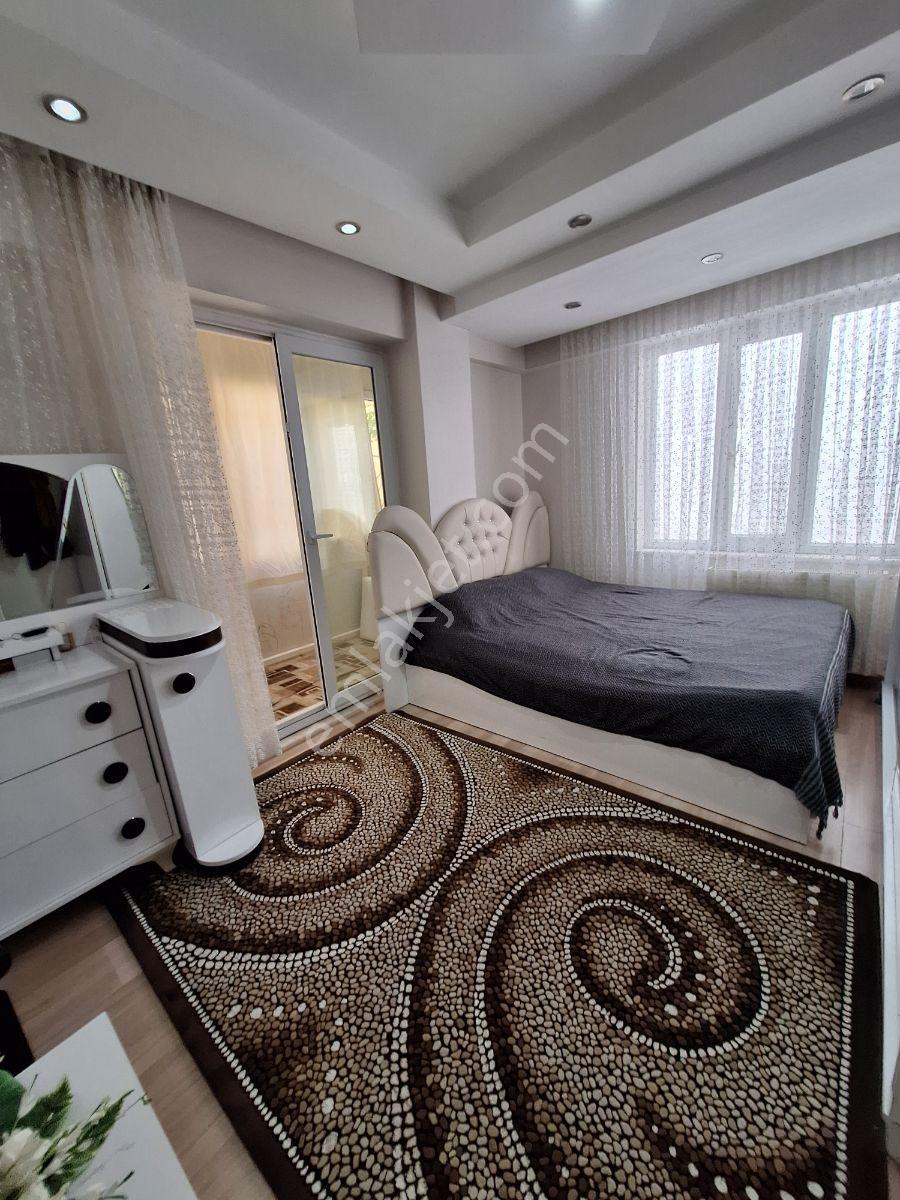 Nehirden Akkonakta Satılık 2+1 Açık Mutfak Daire — fotoğraf 20