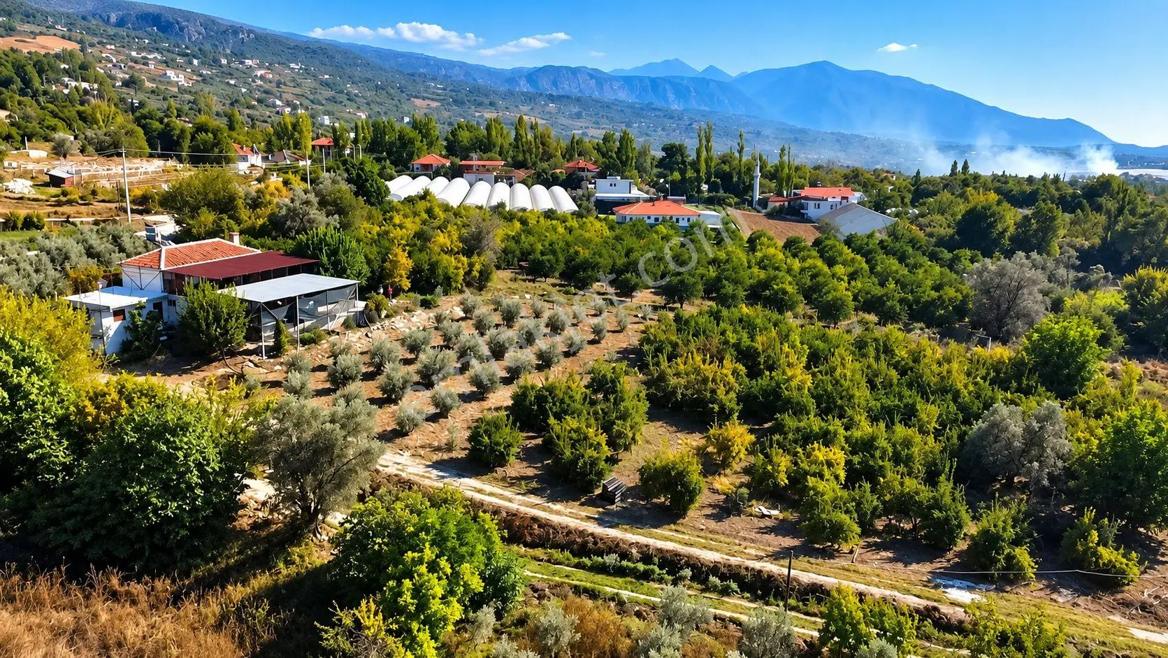 Muğla Seydikemer Güneşli’de 4.522 M² İmarlı Arazi Ve 2 Katlı Ev — fotoğraf 3