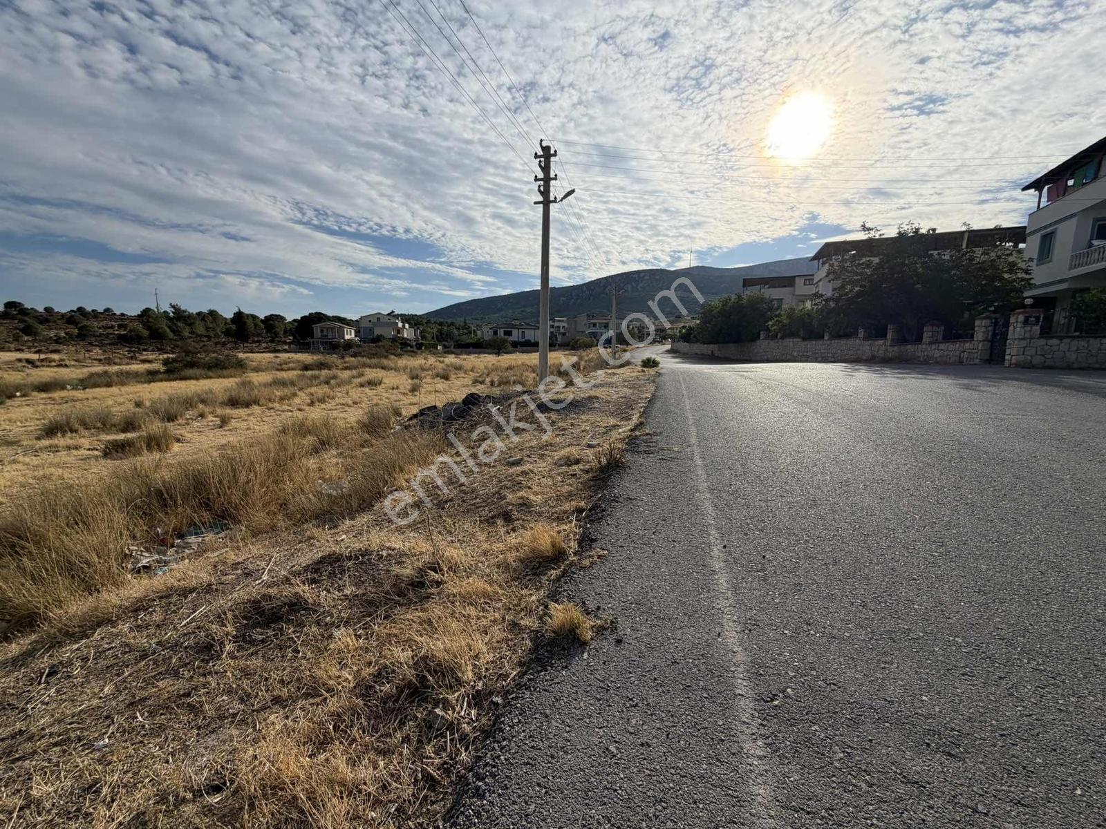 Mordoğan Çamlık Bölgesinde 502 M2 İmarlı Arsa — fotoğraf 4