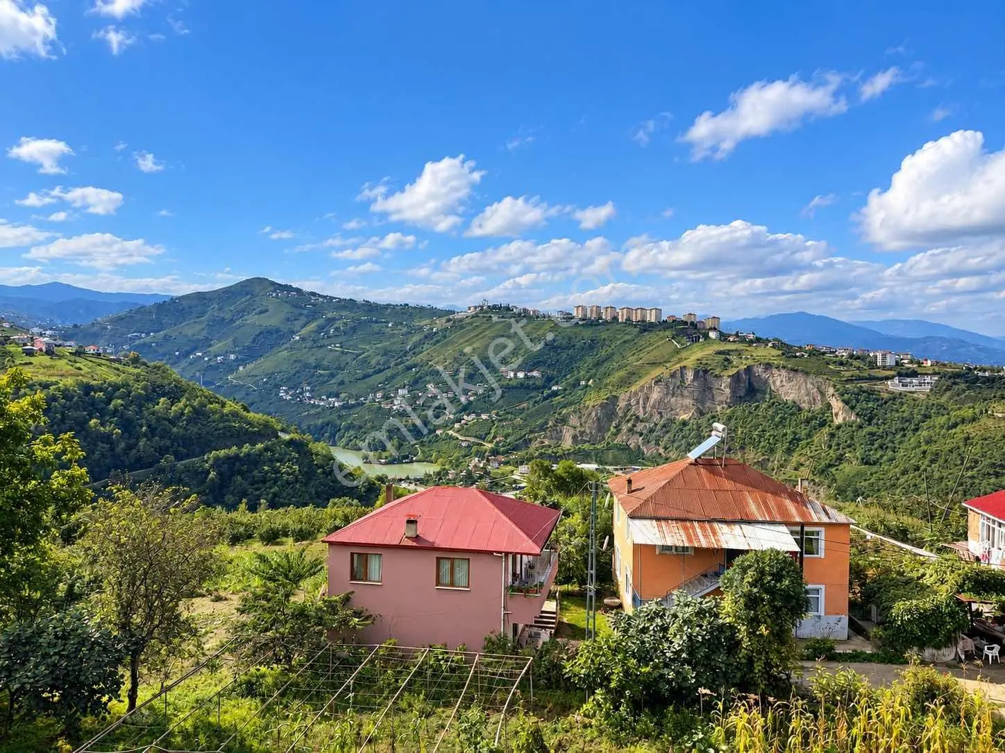 Akyazı'nın Değerli Lokasyonunda Komple Bina Fırsatı ! — fotoğraf 29