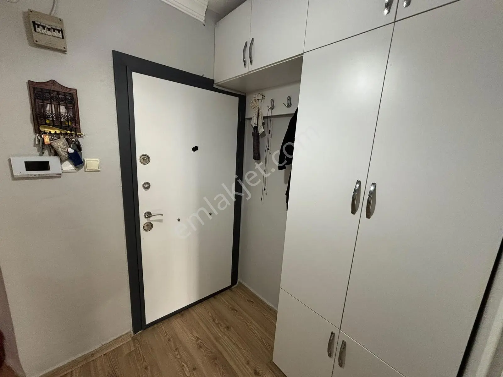 01 Yapı Emlak'tan Kenan Evrende 3+1 Kapalı Mutfak Daire — fotoğraf 2
