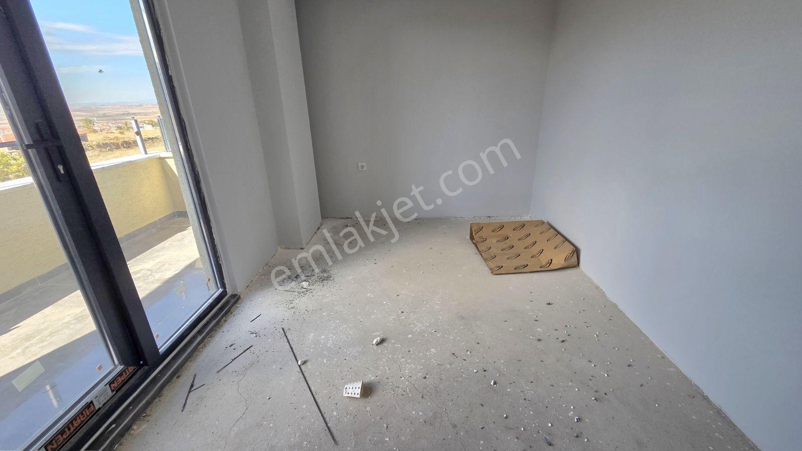 Keşan'ın Gözdesi Yeni Mahalle'de Satılık 1+1 Daire — fotoğraf 7