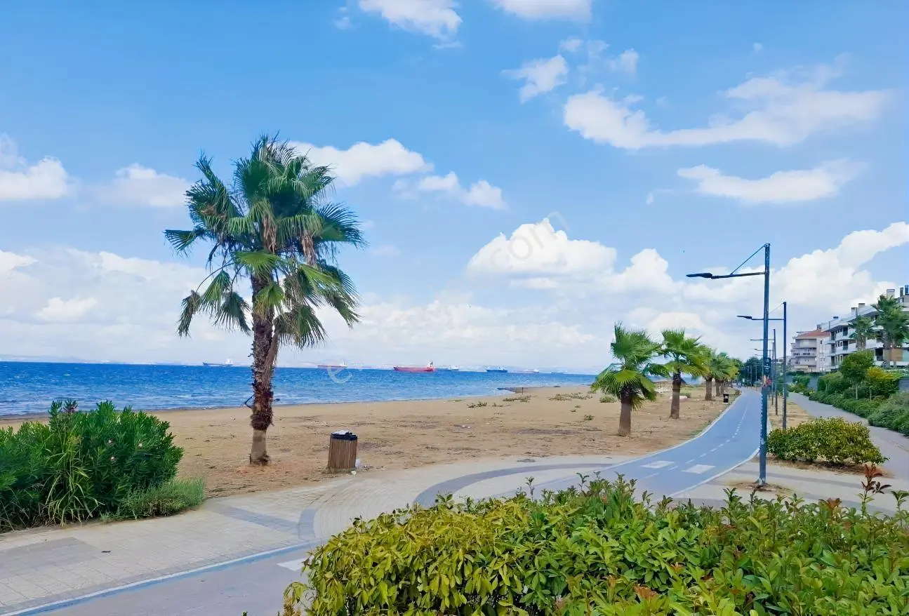 Turyaptan Çiftlikköy Sahilde, Denize Sıfır, Ara Kat 2+1 Daire — fotoğraf 22