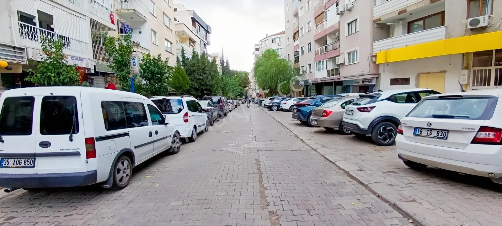 İzmir Bornova Erzene Mah.lüx Yapılı Satılık 3+1 Daire — fotoğraf 3