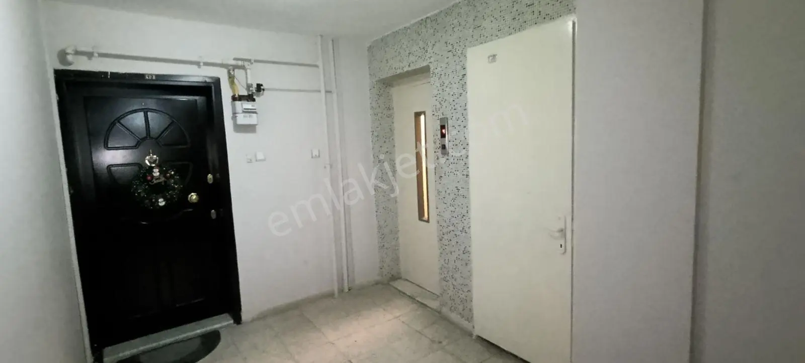 İzmir Bornova Erzene Mah.lüx Yapılı Satılık 3+1 Daire — fotoğraf 9