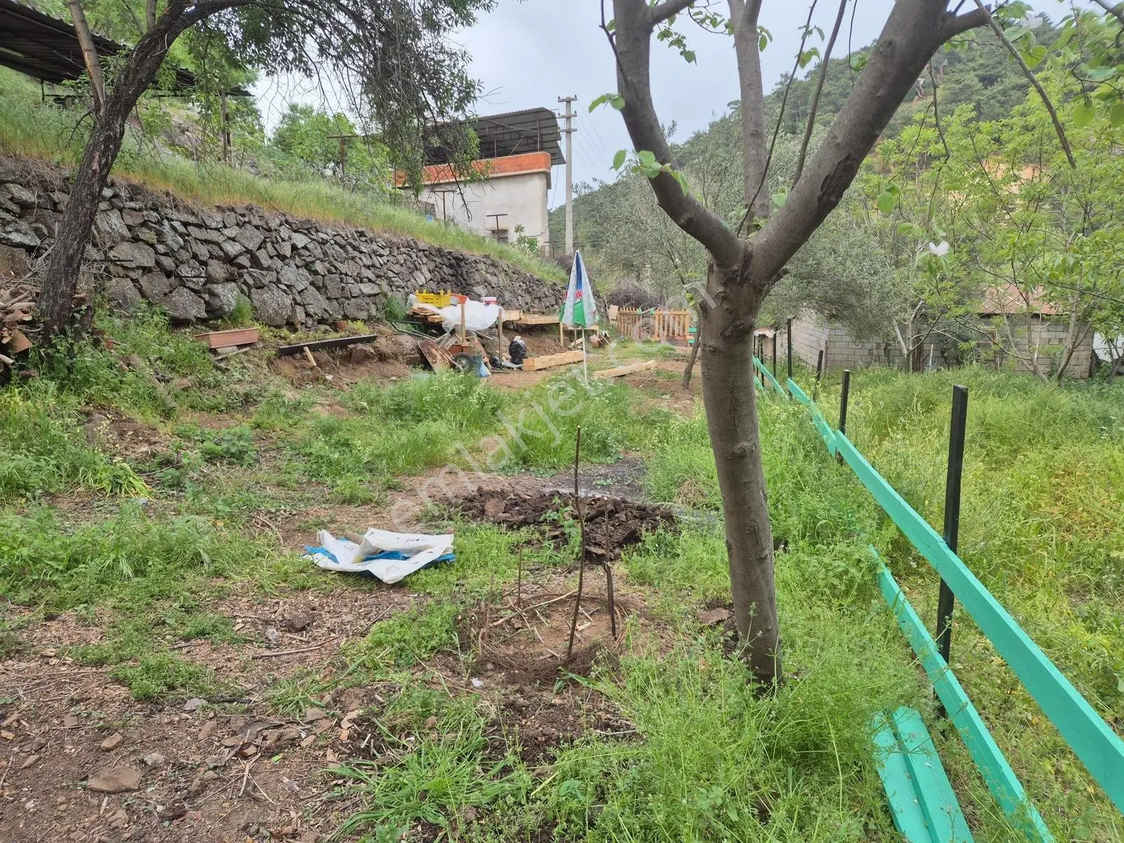 Tek Yetkili Artı'dan Havran Köylüce'de Satılık 190 M2 Bahçe — fotoğraf 6