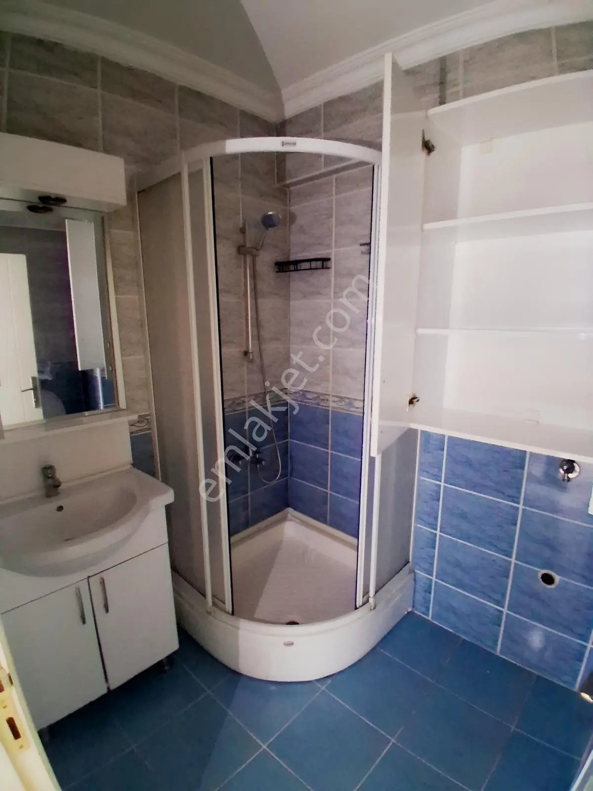 Satılık Eyüp Akşemsettin Serhat Sokakta 2+2 Dubleks 140 M² — fotoğraf 7