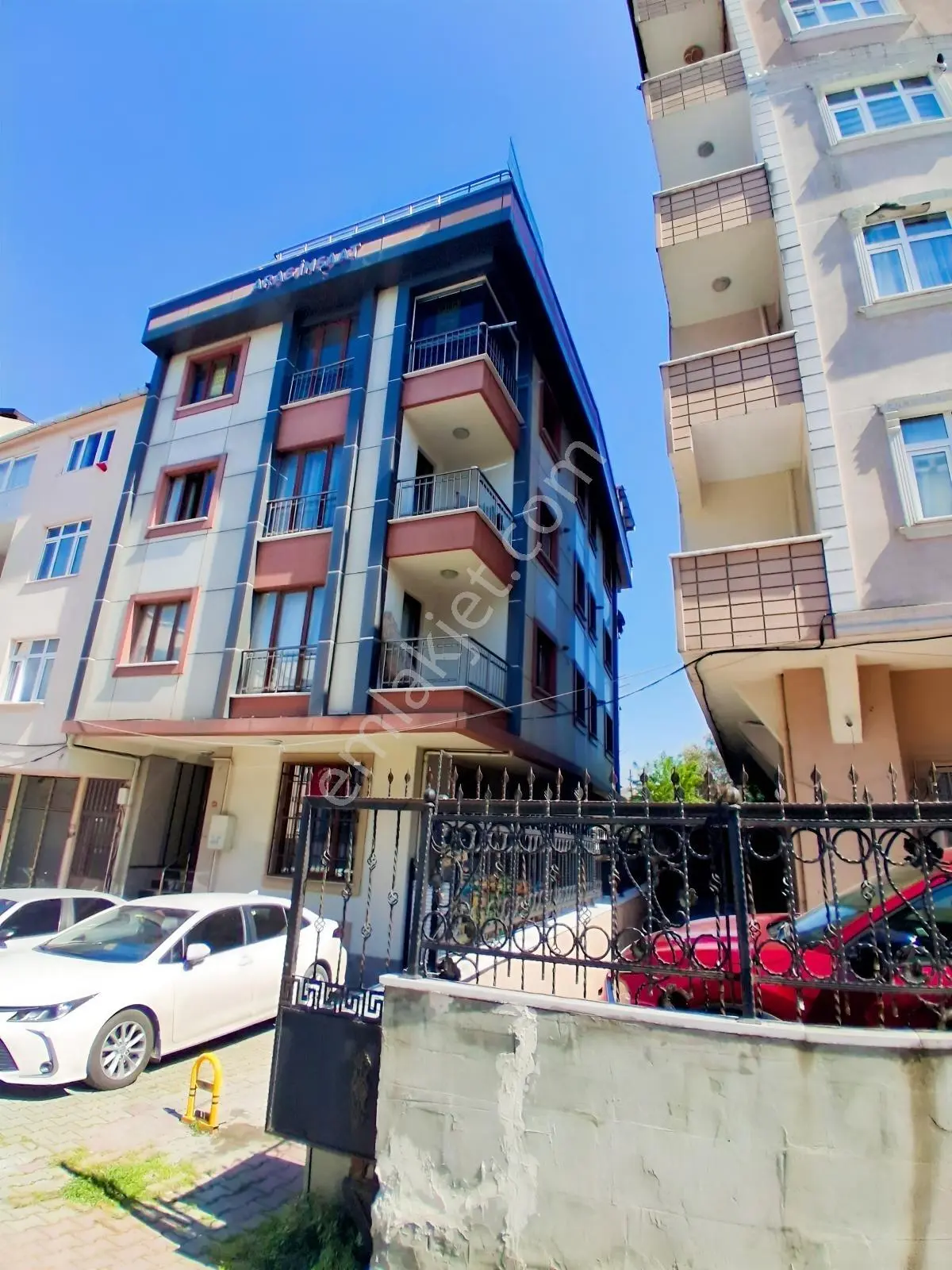 Satılık Eyüp Akşemsettin Serhat Sokakta 2+2 Dubleks 140 M² — fotoğraf 21