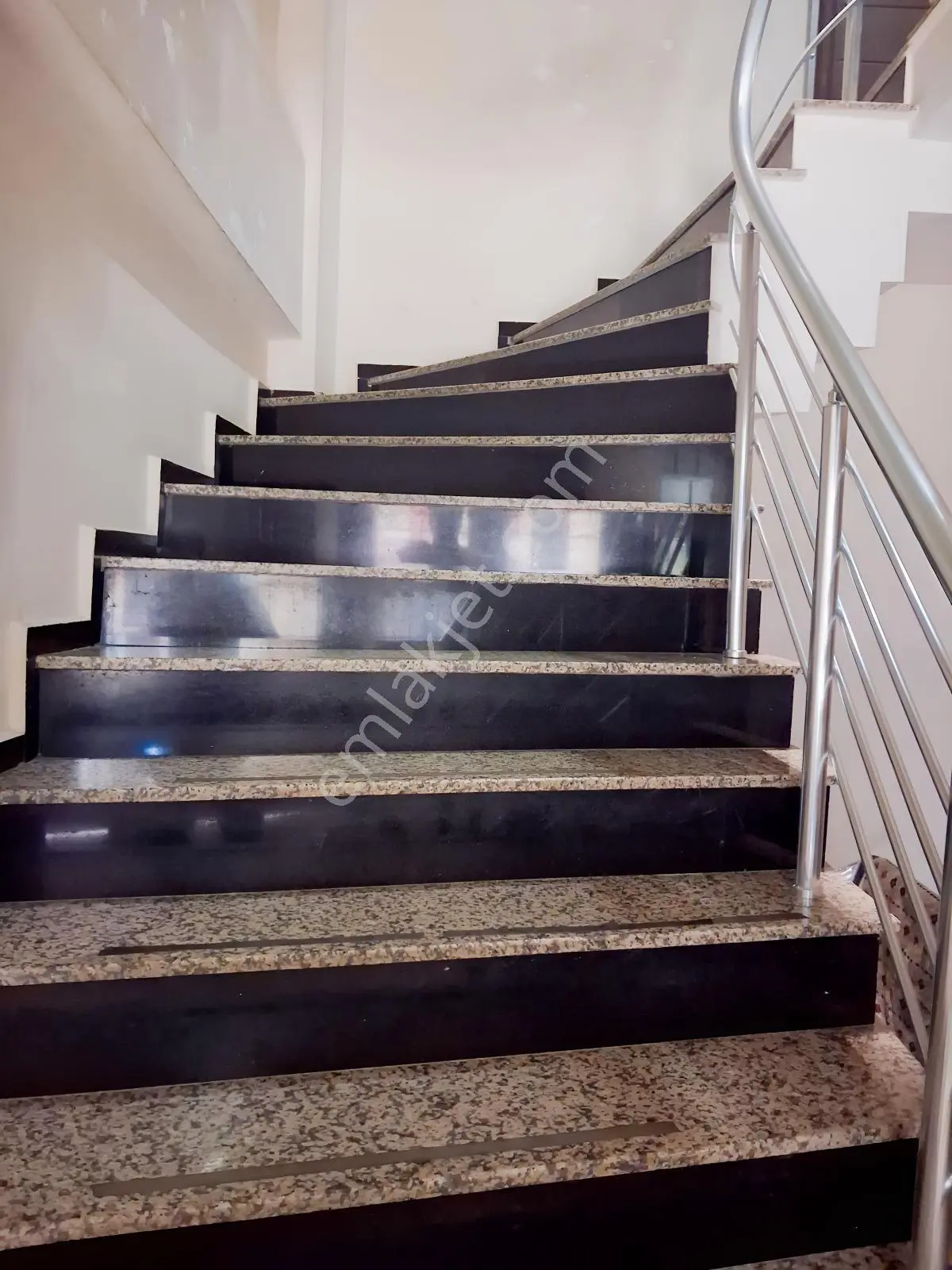 Satılık Eyüp Akşemsettin Serhat Sokakta 2+2 Dubleks 140 M² — fotoğraf 27