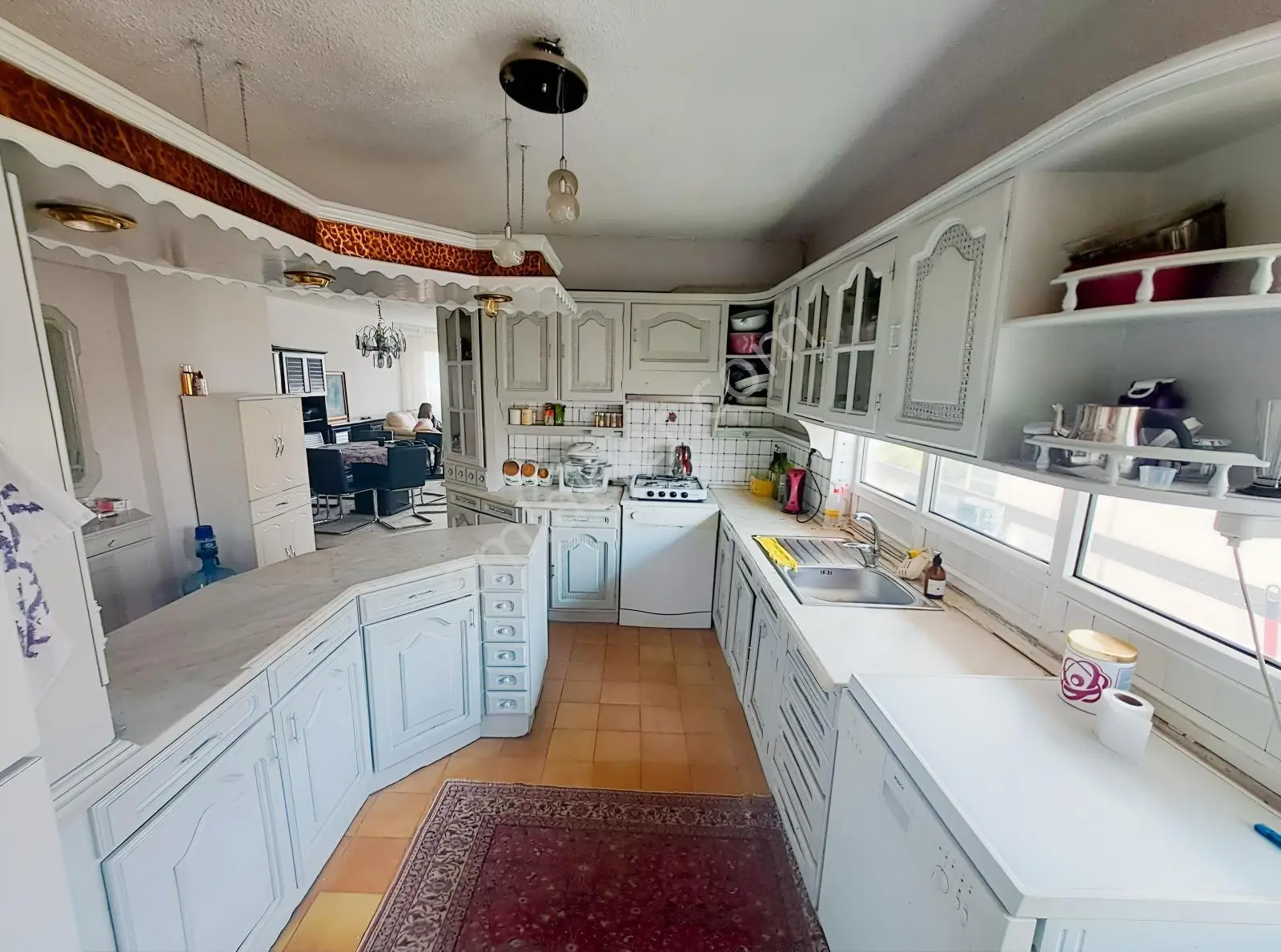 Remax Mid Altıeylül Mah. Merkezi Konumda Satılık 3+1 Daire — fotoğraf 14