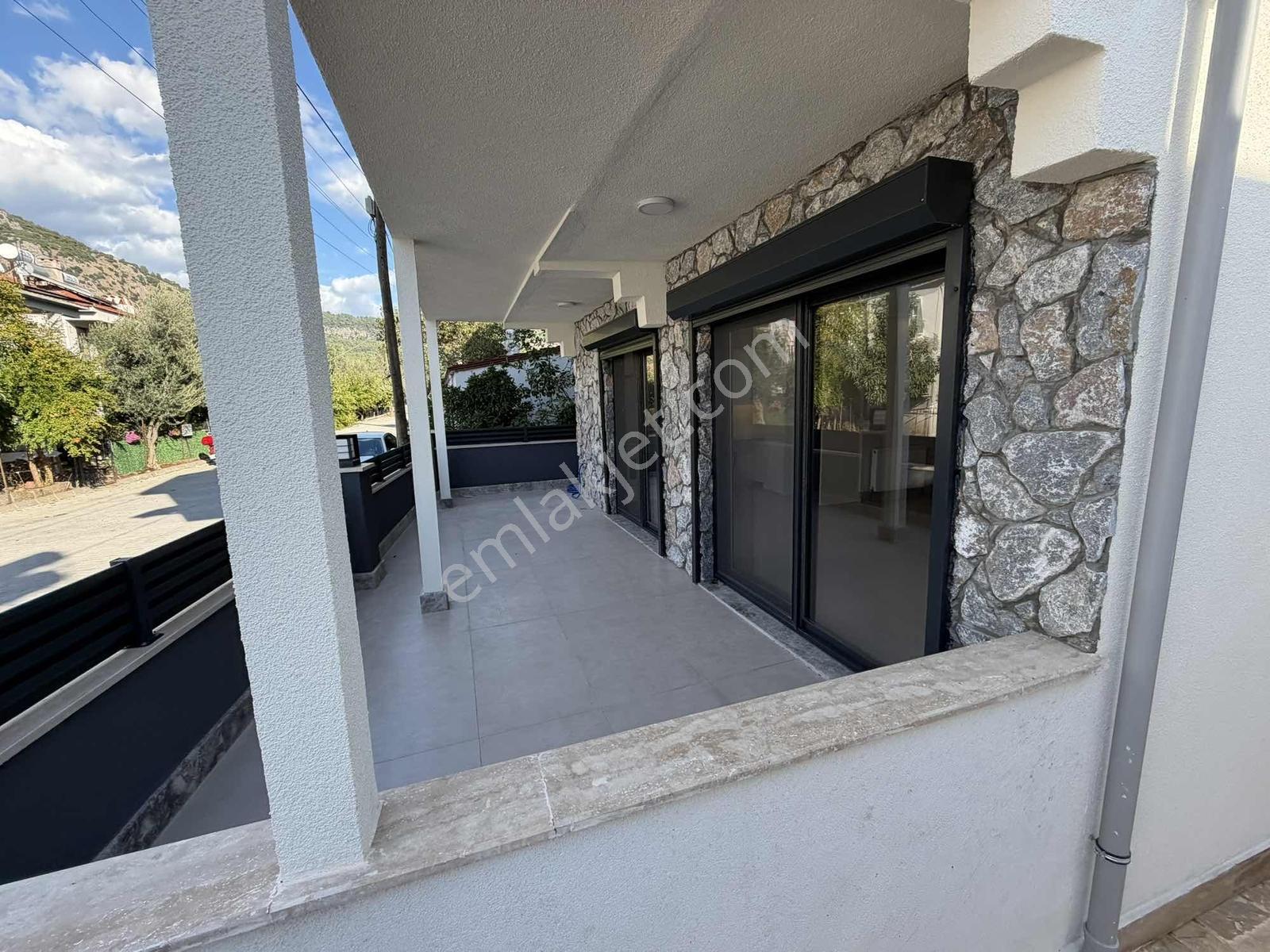 Fethiye Göcek Marinada Satılık Tek Tapu 3 Daire — fotoğraf 2