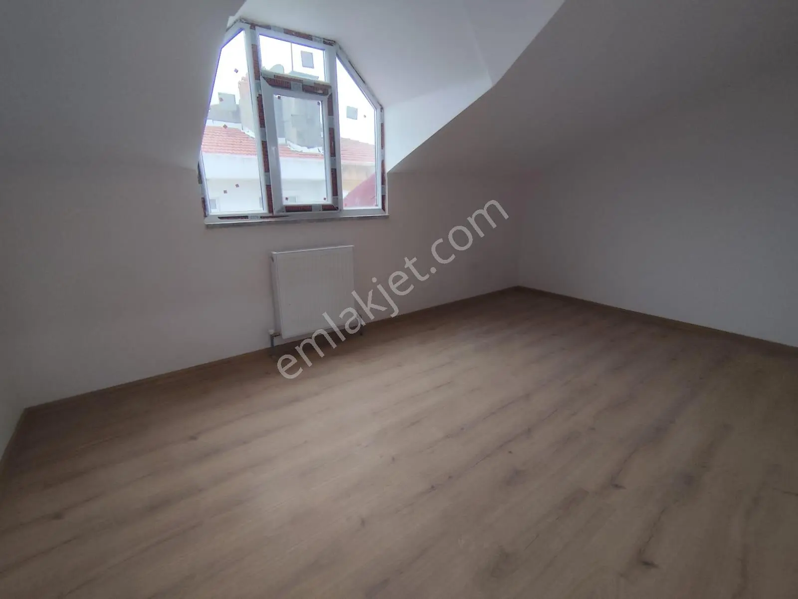 Azmir'den Kupa Yakını Satılık 4+2 Geniş Dubleks Daire For Sale — fotoğraf 4