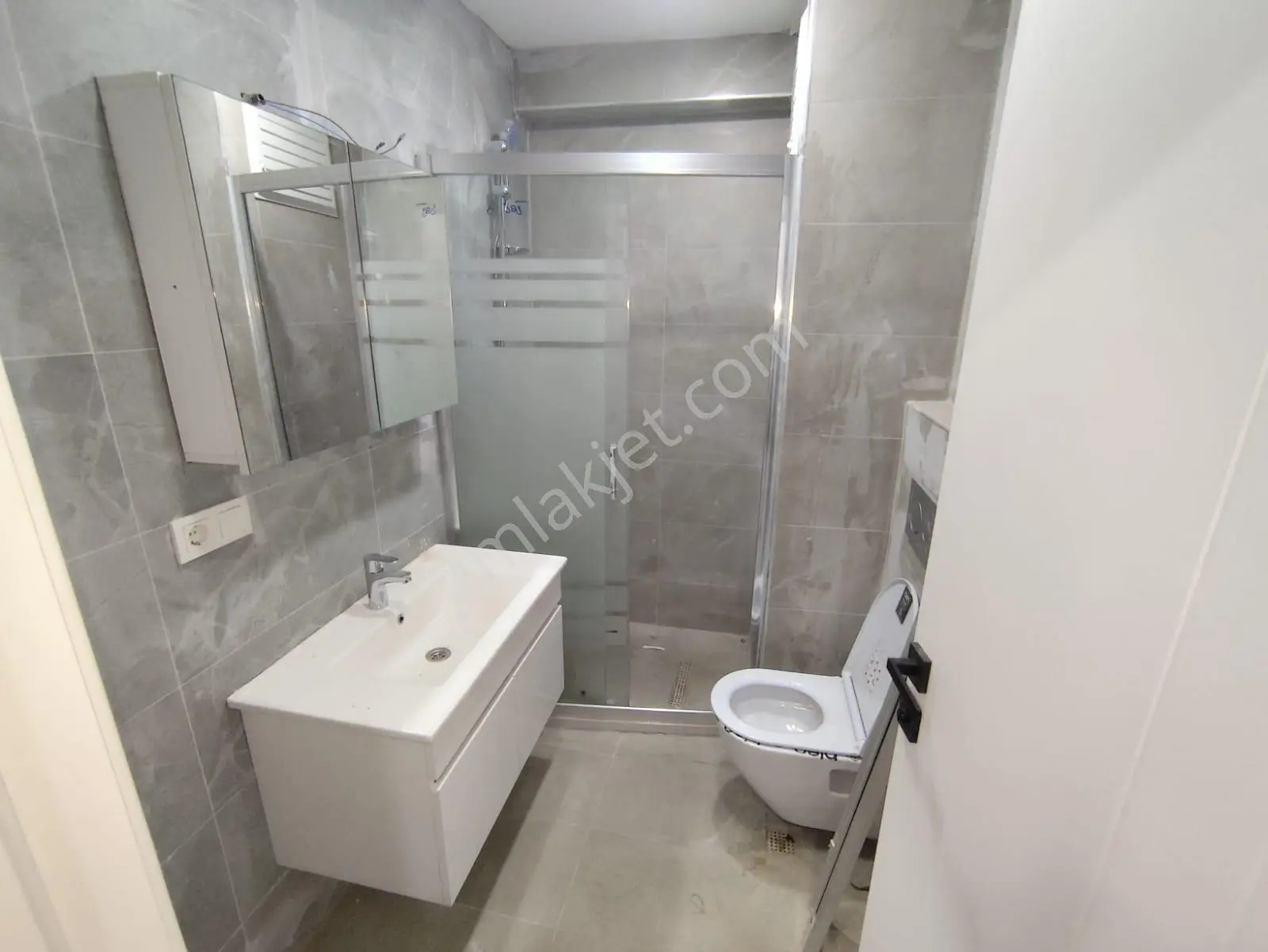 Azmir'den Kupa Yakını Satılık 4+2 Geniş Dubleks Daire For Sale — fotoğraf 18