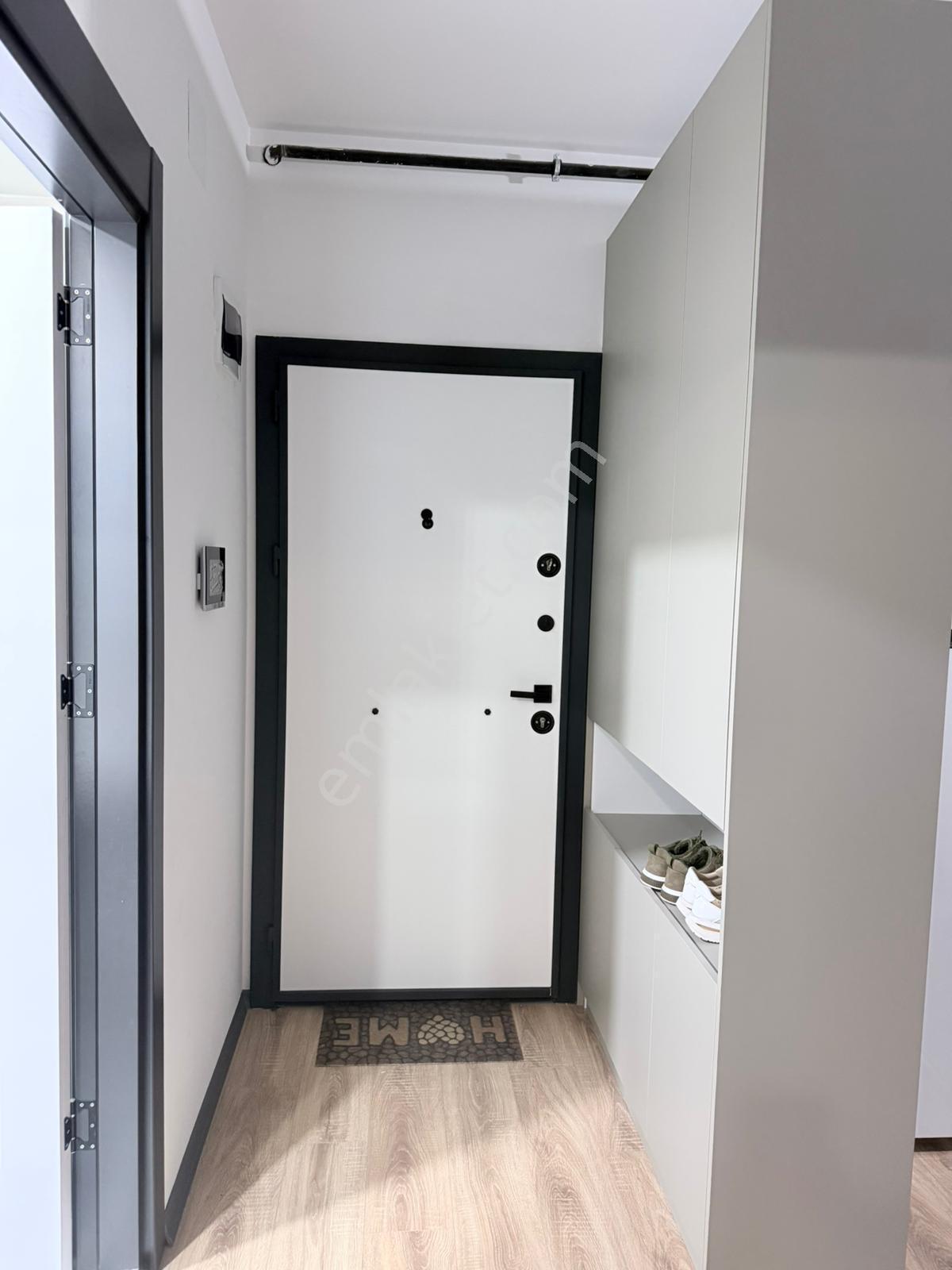 Guven'den Tecede Full Eşyalı 1+1 Daire Uygun Fiyatt — fotoğraf 6