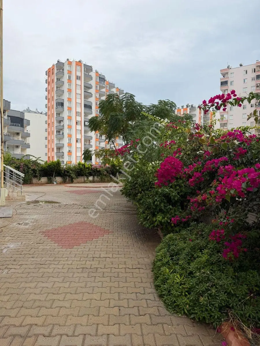Mersin Tece'de Denize 100 Metre Mesafede 3+1 — fotoğraf 2