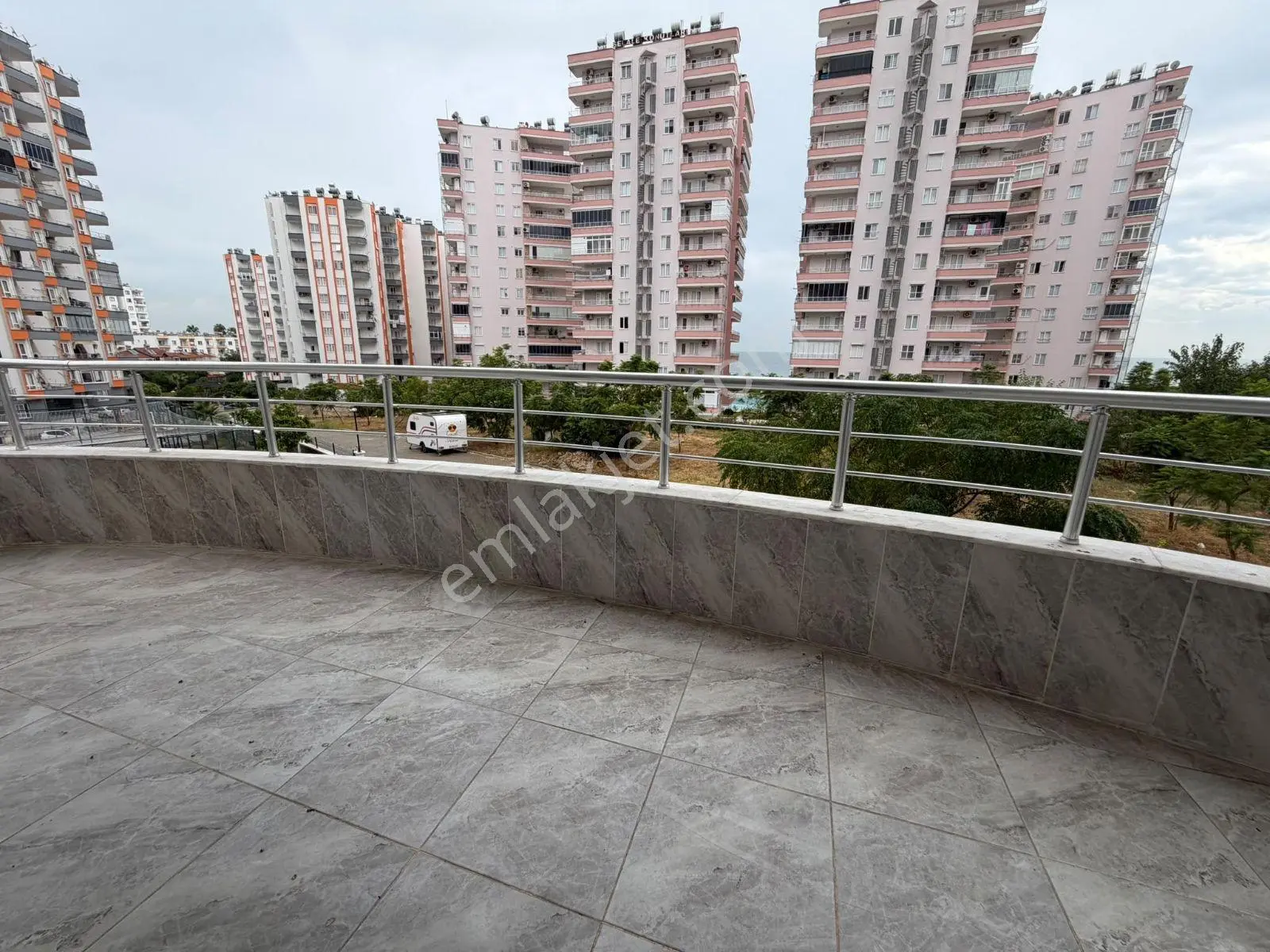 Mersin Tece'de Denize 100 Metre Mesafede 3+1 — fotoğraf 24