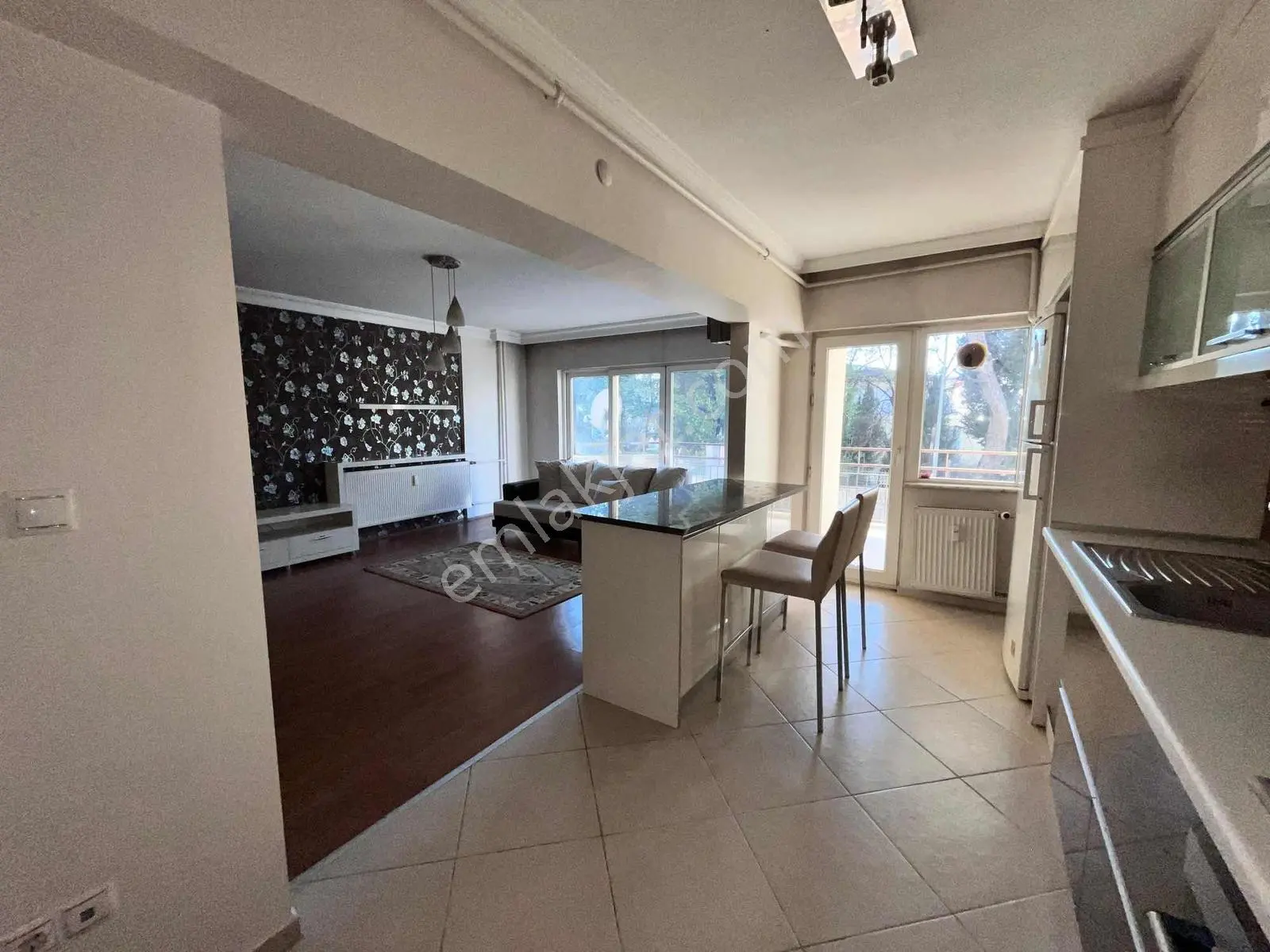 Nexus Point'ten Lise Caddesinde Satılık 3+1 Daire — fotoğraf 2
