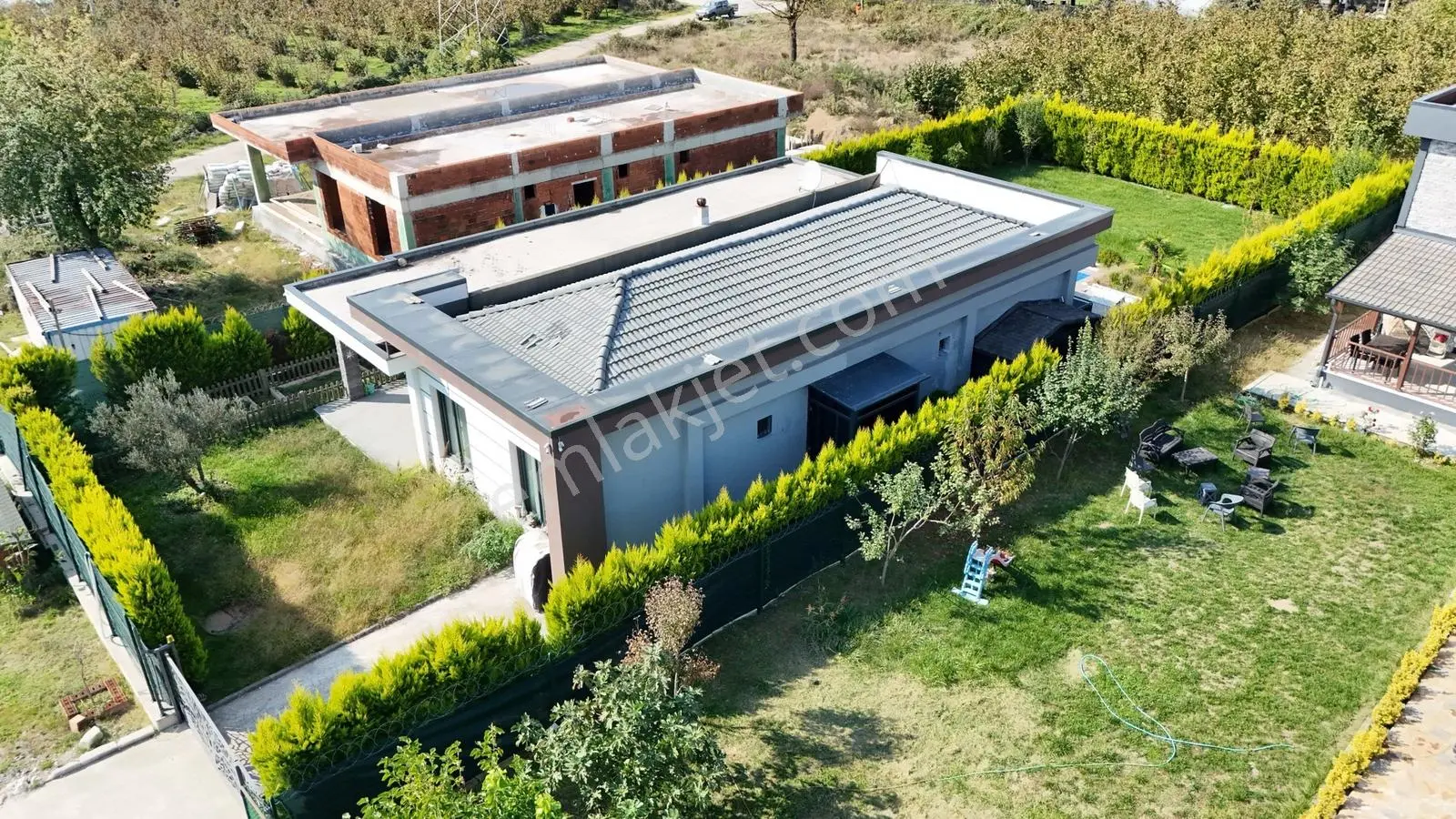 Kw Metsa'dan Muncurlu Gölette Havuzlu Müstakil Villa — fotoğraf 3