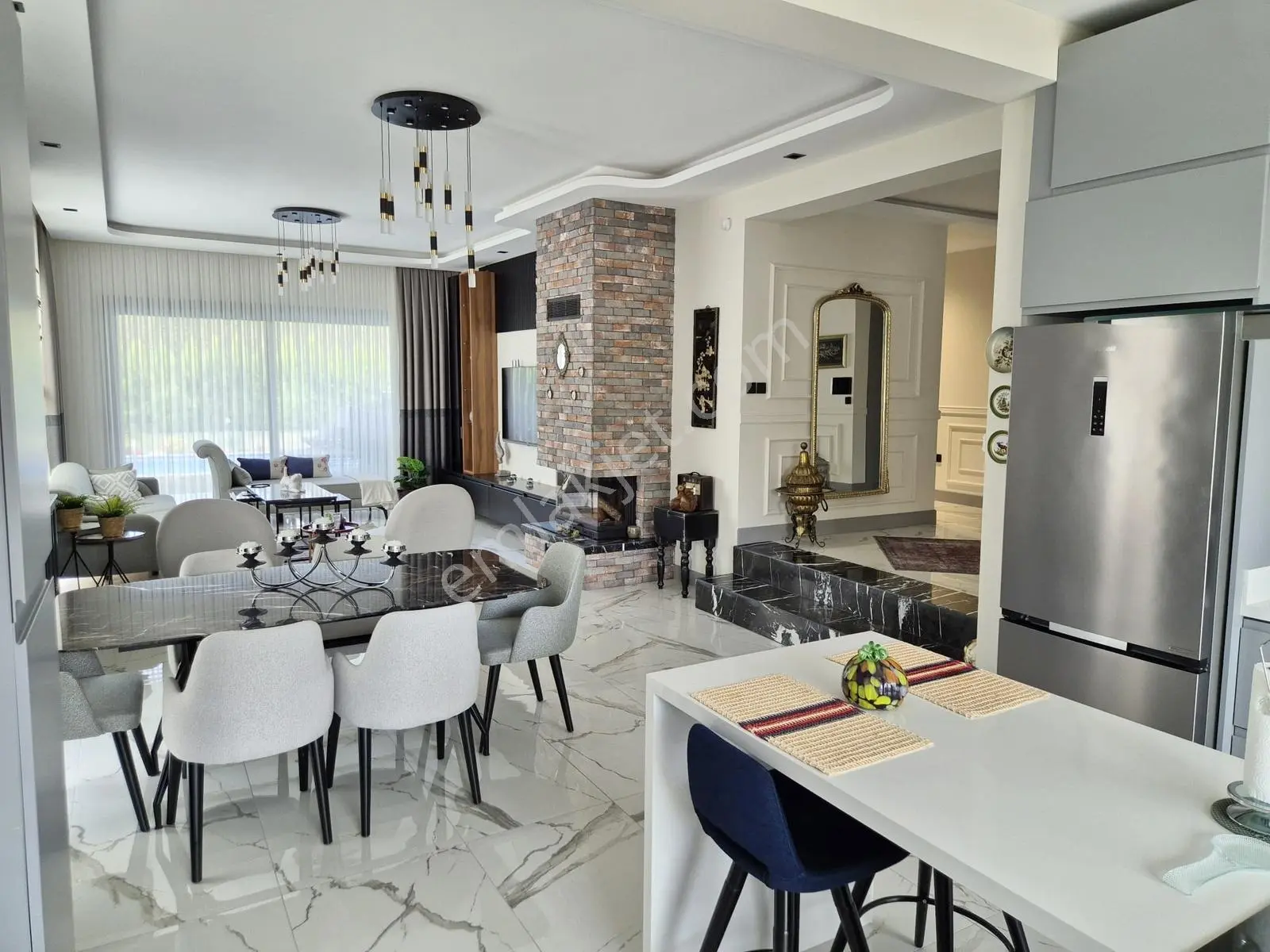 Kw Metsa'dan Muncurlu Gölette Havuzlu Müstakil Villa — fotoğraf 7