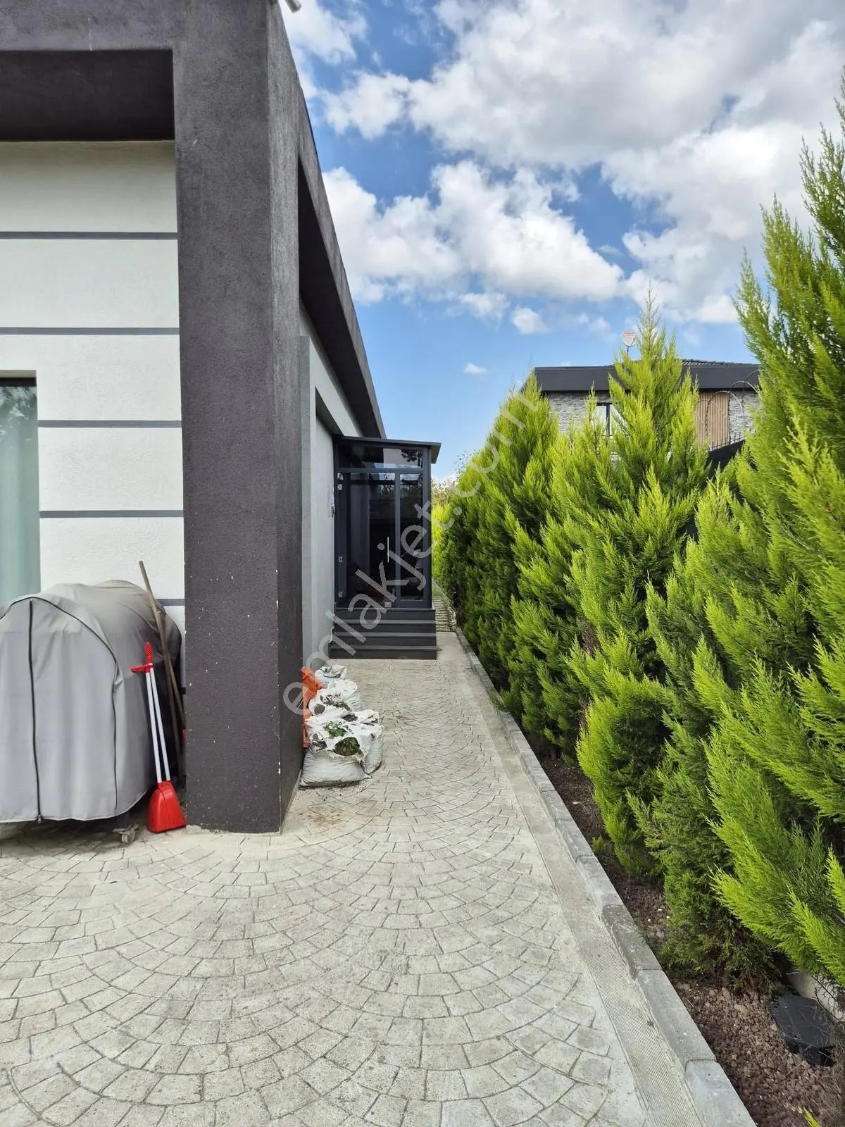 Kw Metsa'dan Muncurlu Gölette Havuzlu Müstakil Villa — fotoğraf 12