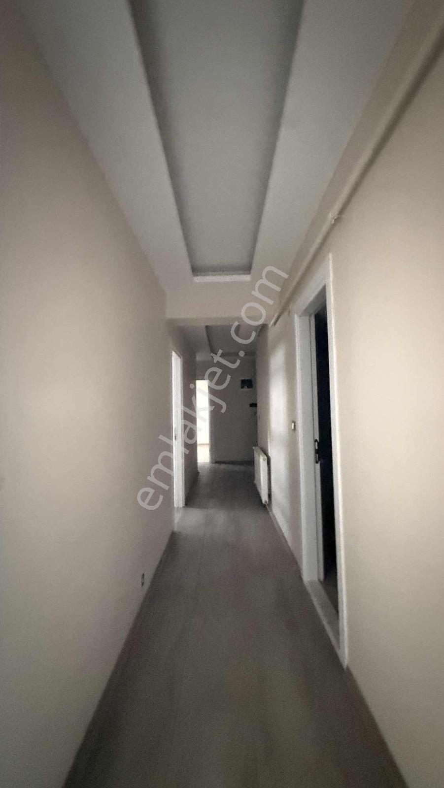 Buca İşçievleri'nde 3+1 Çift Cepheli, Çift Balkonlu Lüks Daire — fotoğraf 28