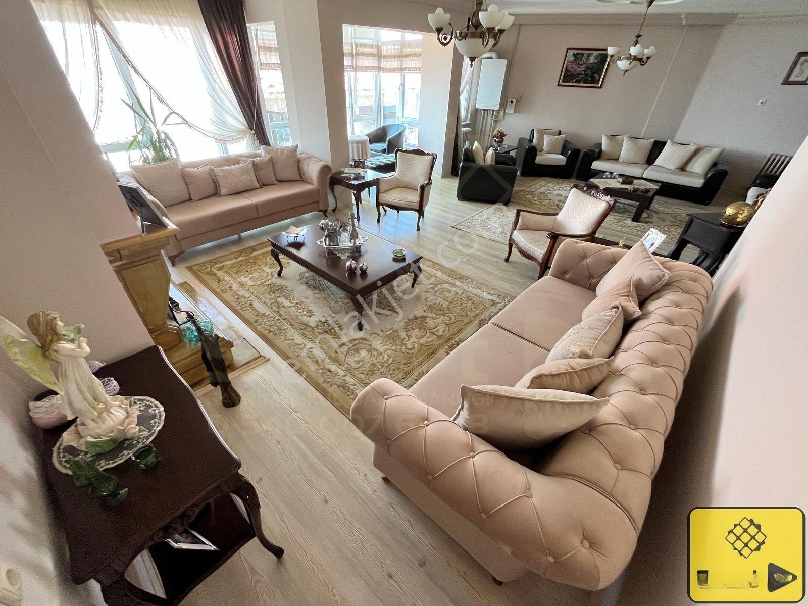 Smartgo'dan Hacıyusuf'ta Panoramik Deniz Manzaralı Satılık Daire — fotoğraf 3