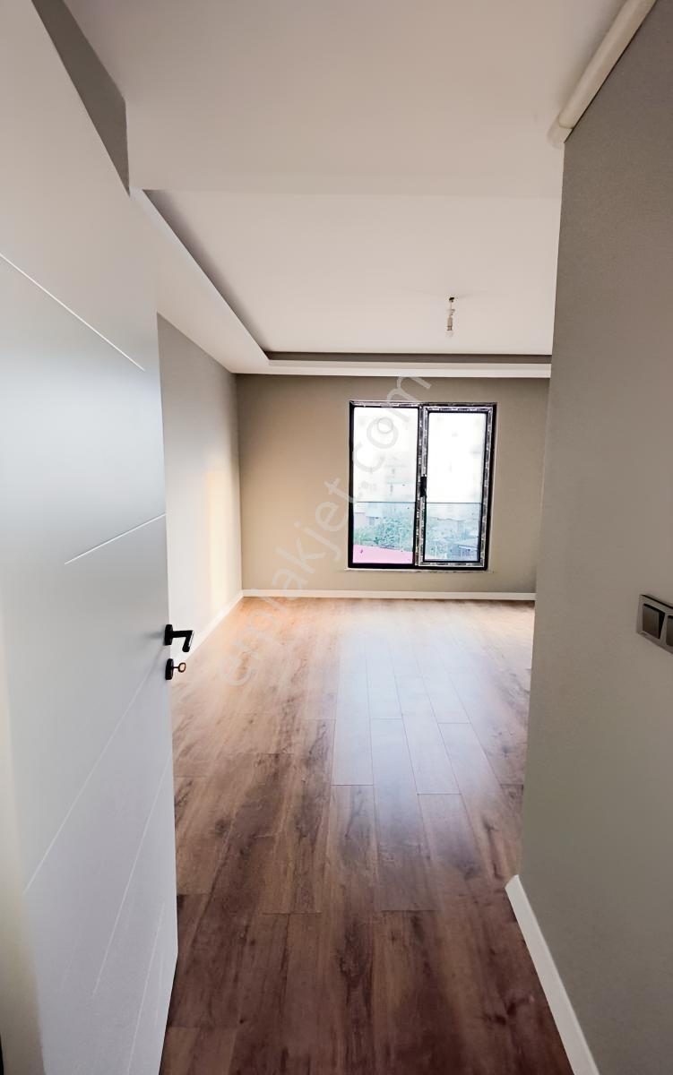 Karapınar'da Merkezi Konumda, Yerden Isıtmalı 2+1 Satılık Daire! — fotoğraf 9