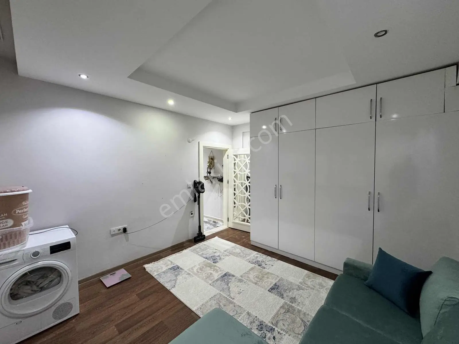 Kasaplar Mahallesinde Satılık Masrafsız 2+1 Geniş Teraslı Daire — fotoğraf 14