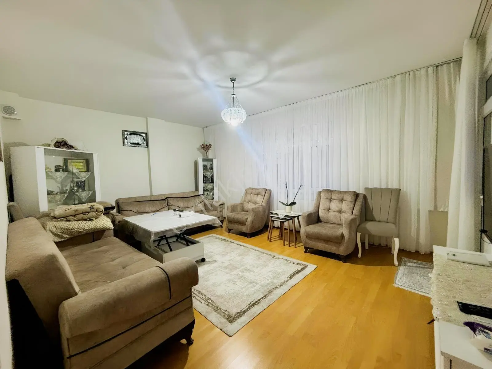 Önlü'den Atatürk Mah'da 3+1 130m2 Kentsel'de Daire Garantili — fotoğraf 2