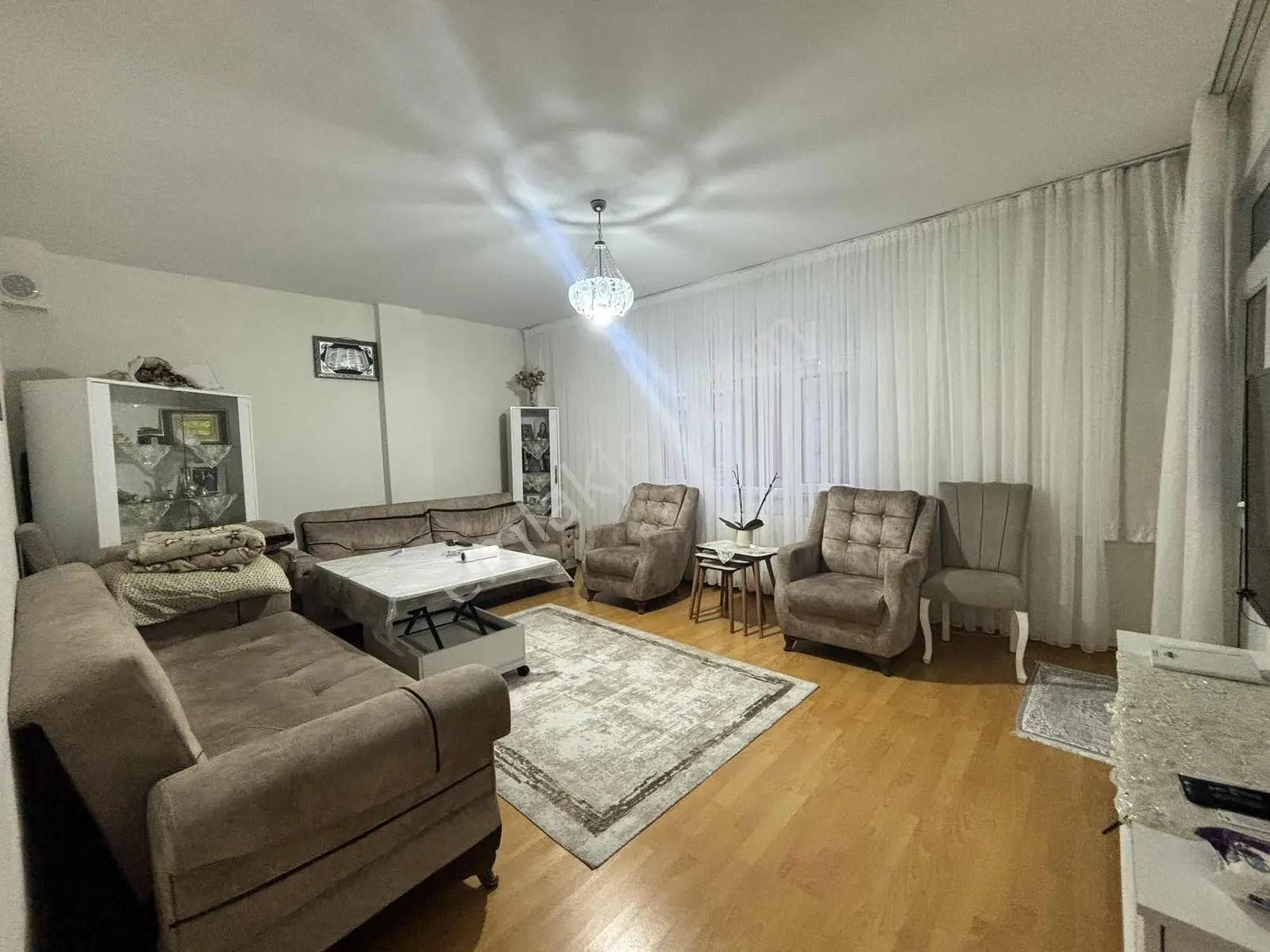 Önlü'den Atatürk Mah'da 3+1 130m2 Kentsel'de Daire Garantili — fotoğraf 3