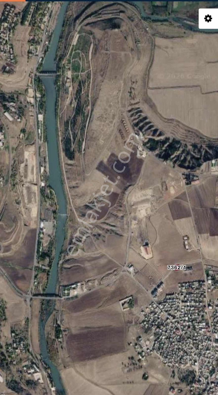 Sur Bağıvarda Şehir Merkezie Yakın Satılık İmarlı İfrazlı Arsa — fotoğraf 3