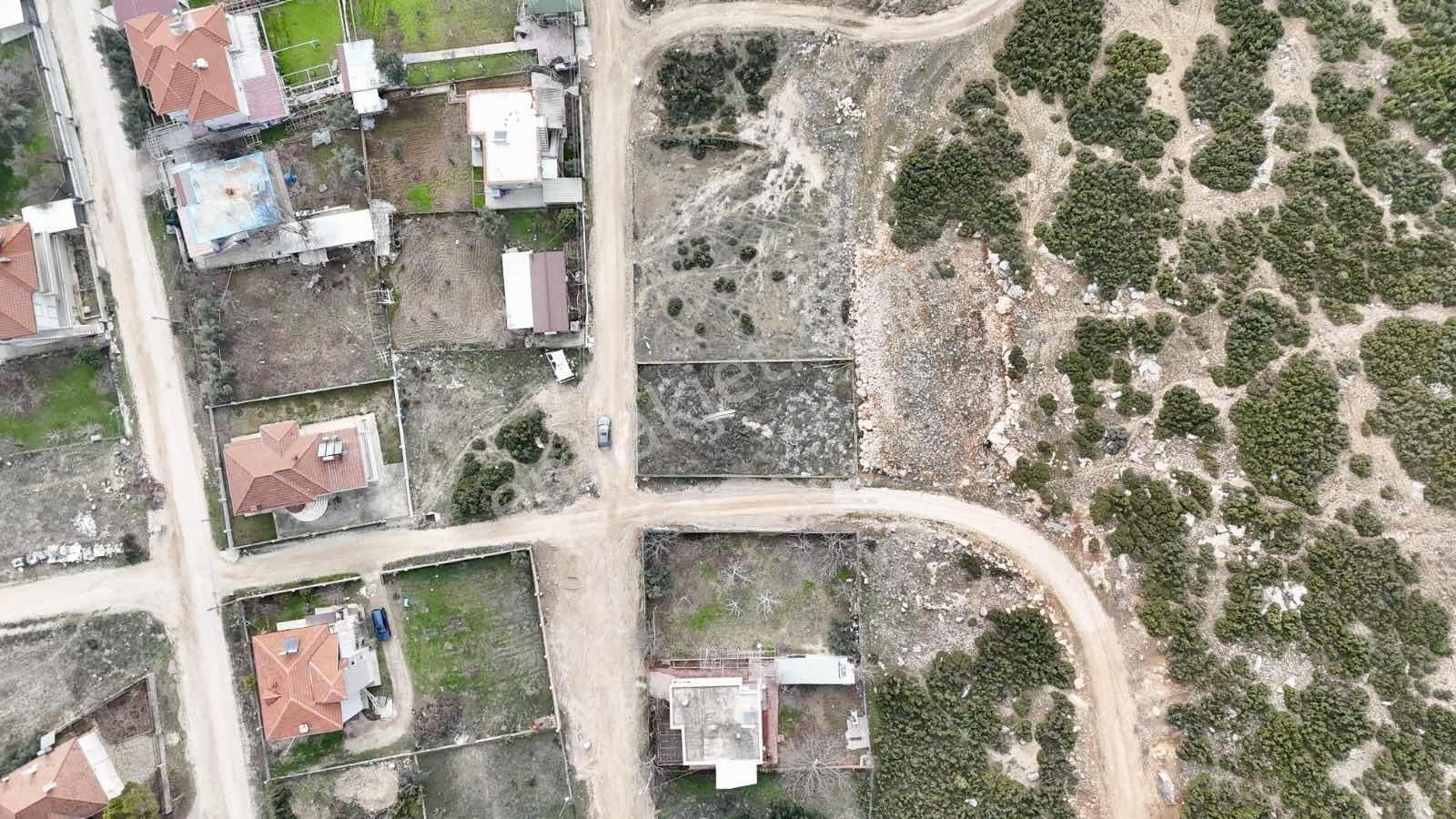 Döşemealtı Bademağacı Köşe Parsel 465 M2 Satılık Arsa — fotoğraf 9