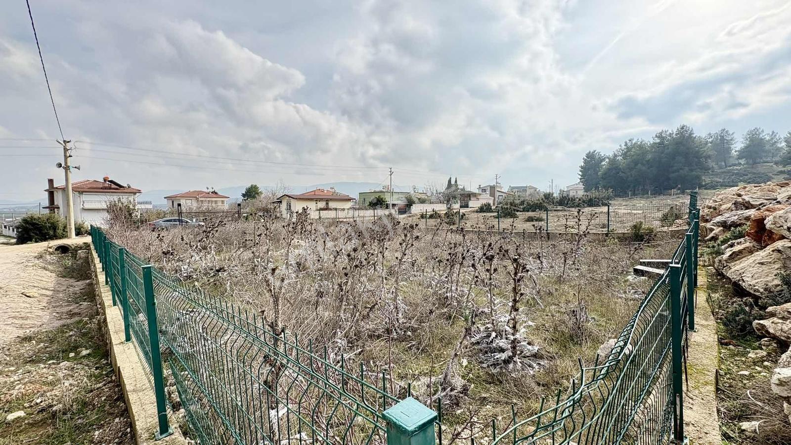 Döşemealtı Bademağacı Köşe Parsel 465 M2 Satılık Arsa — fotoğraf 14