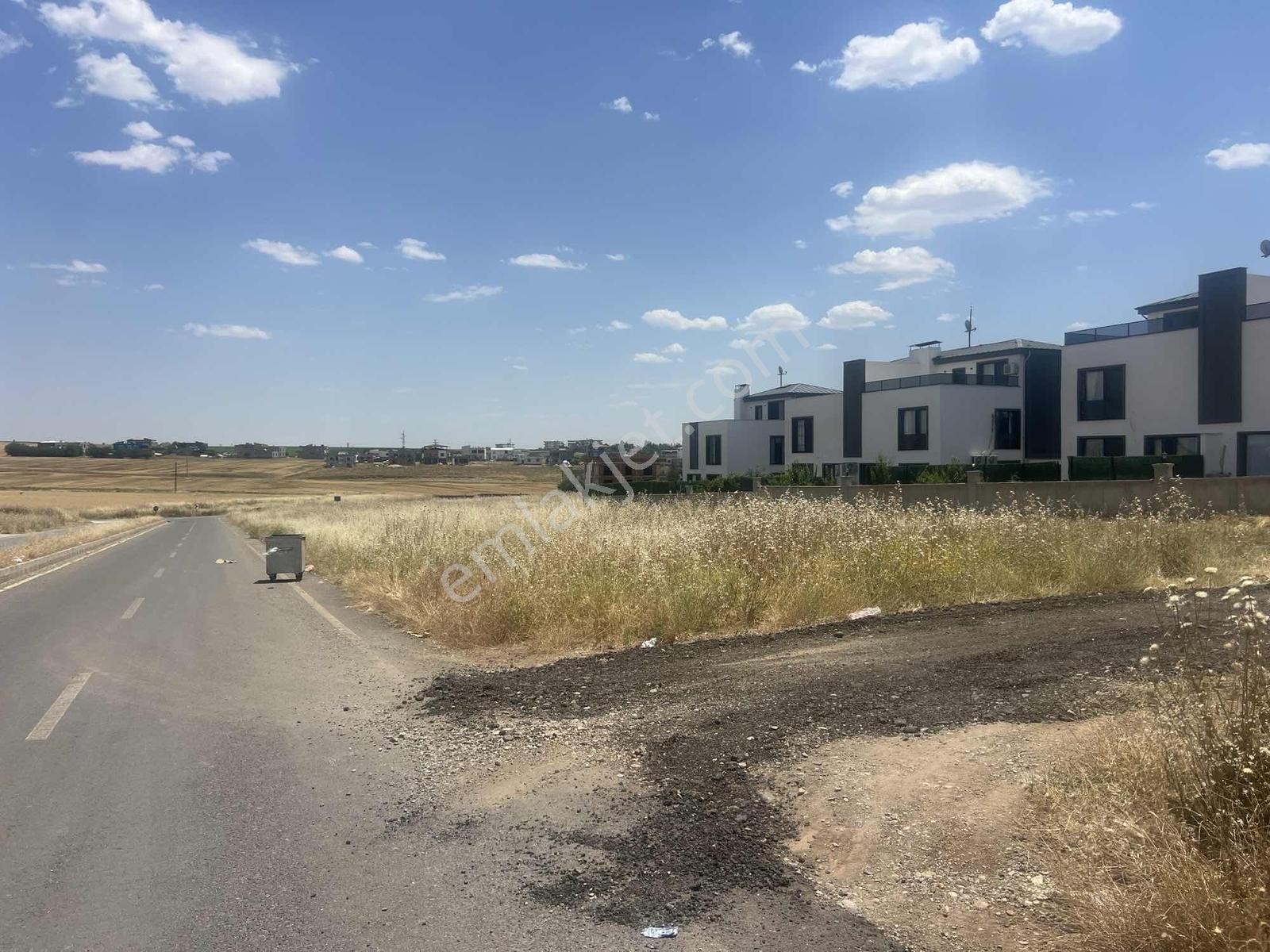 Sur Bağıvarda Şehir Merkezie Yakın Satılık İmarlı İfrazlı Arsa — fotoğraf 6
