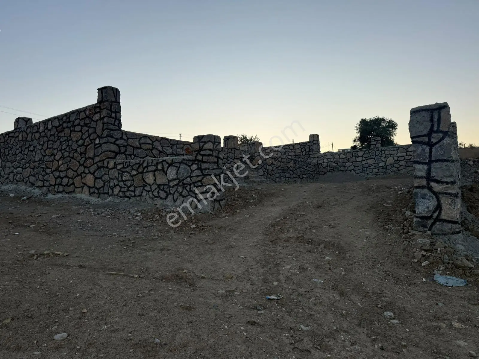 Acil Satılık! Mollafenari Villa Sitelerinin Yanında Konut Arsası — fotoğraf 4