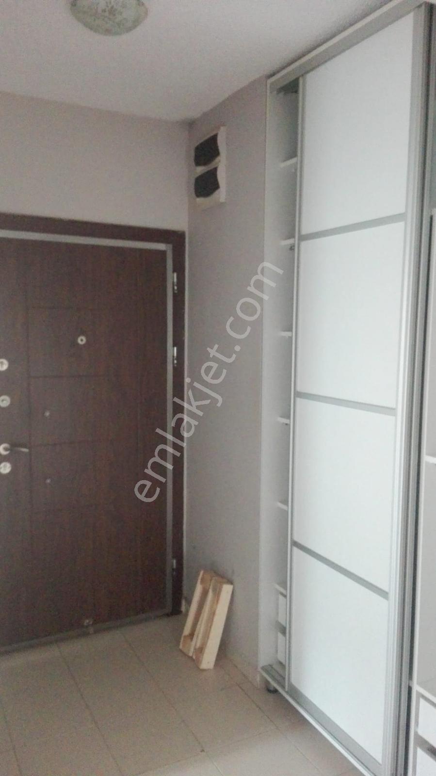 Kayaşehir 4. Bölgede Tadilatlı Satılık 2+1 Daire — fotoğraf 4