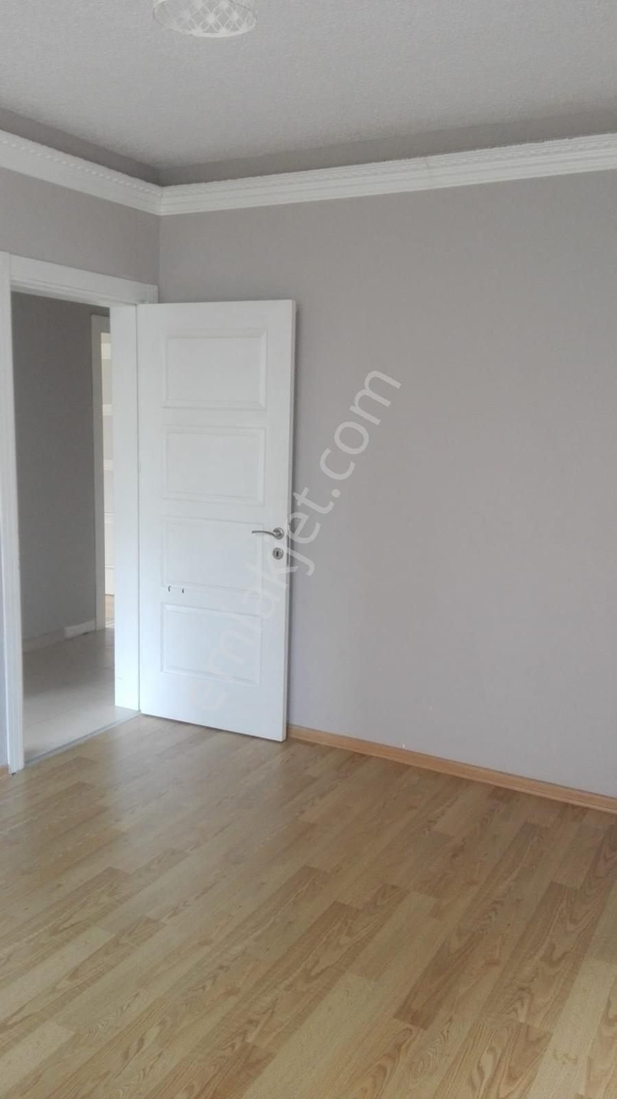 Kayaşehir 4. Bölgede Tadilatlı Satılık 2+1 Daire — fotoğraf 5
