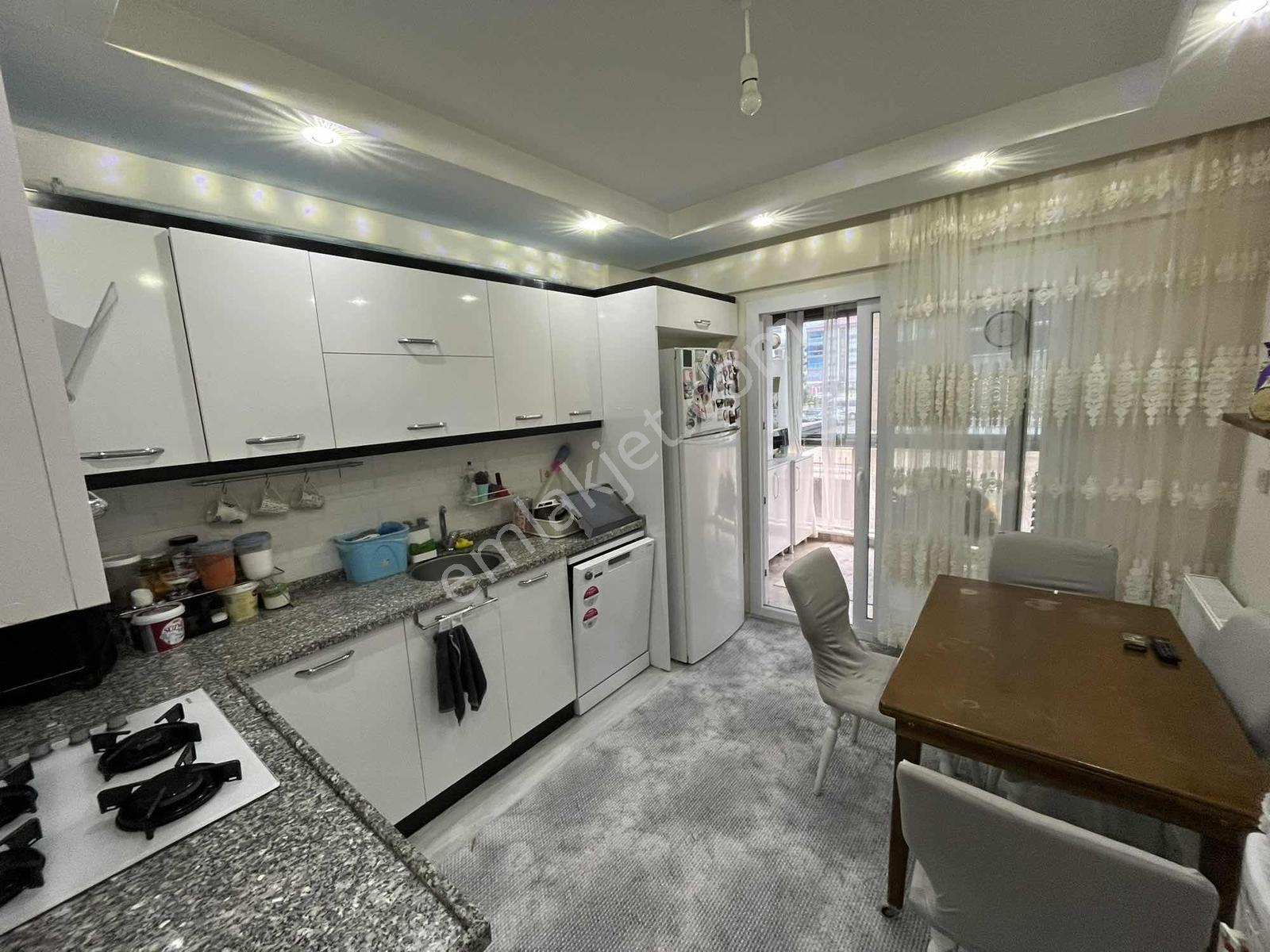Miray Emlaktan Nazilli Yeşilmahallede Satılık 3+1 Daire — fotoğraf 18