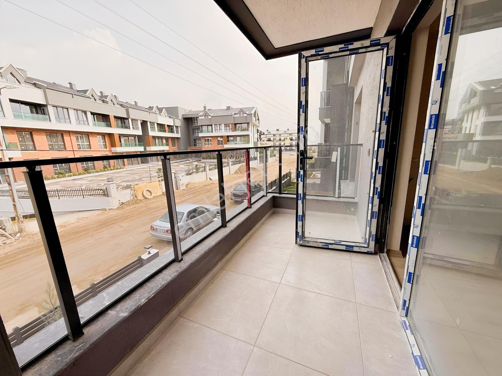 Beyaz Grup'tan Taşpınarda Merkezi Lokasyonda Lüks 1+1 Daire — fotoğraf 2