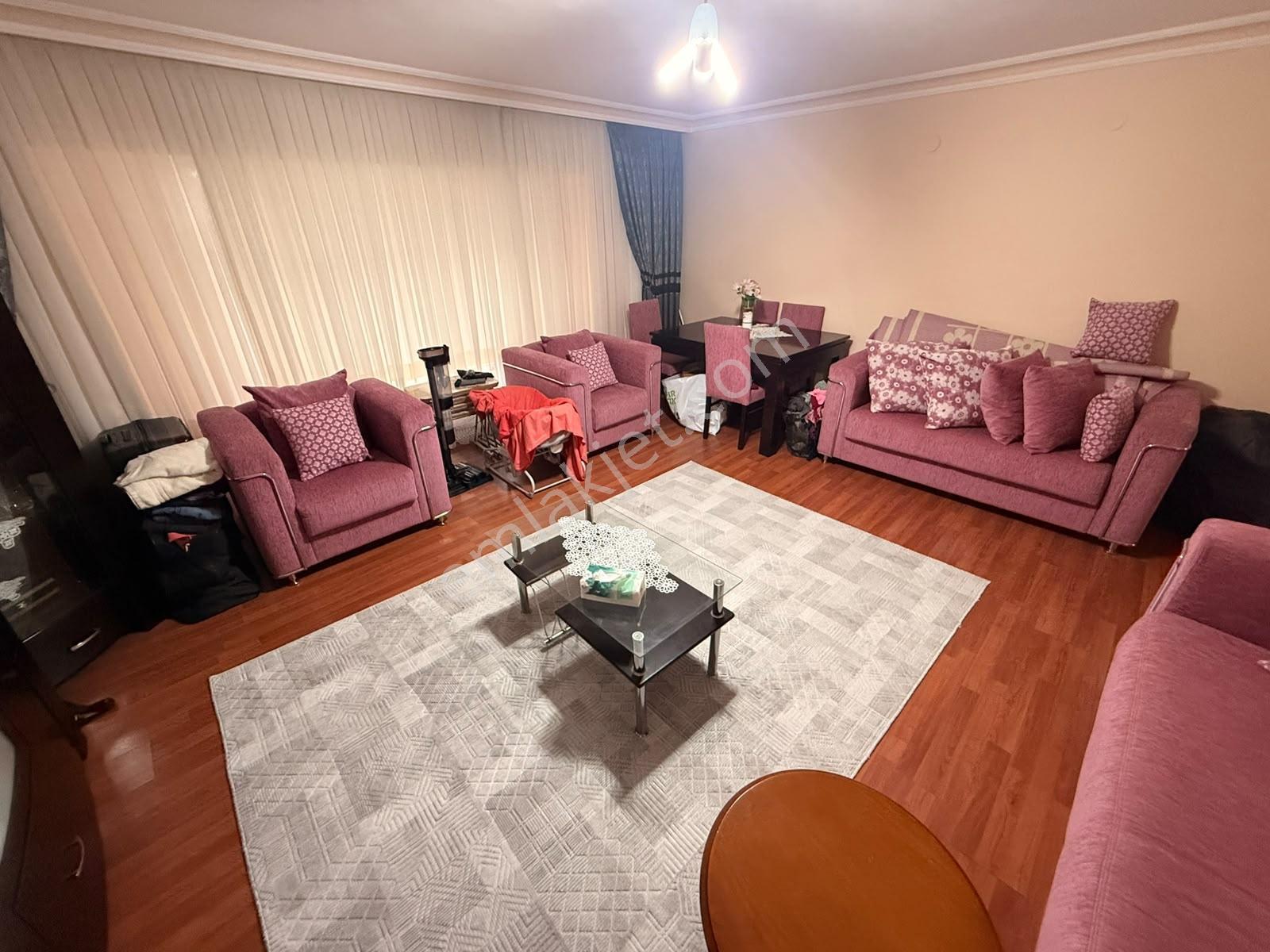 Keçiörende Caddeyanı İskanlı 3+1 Öncepheli Acil Satılık Daire — fotoğraf 12