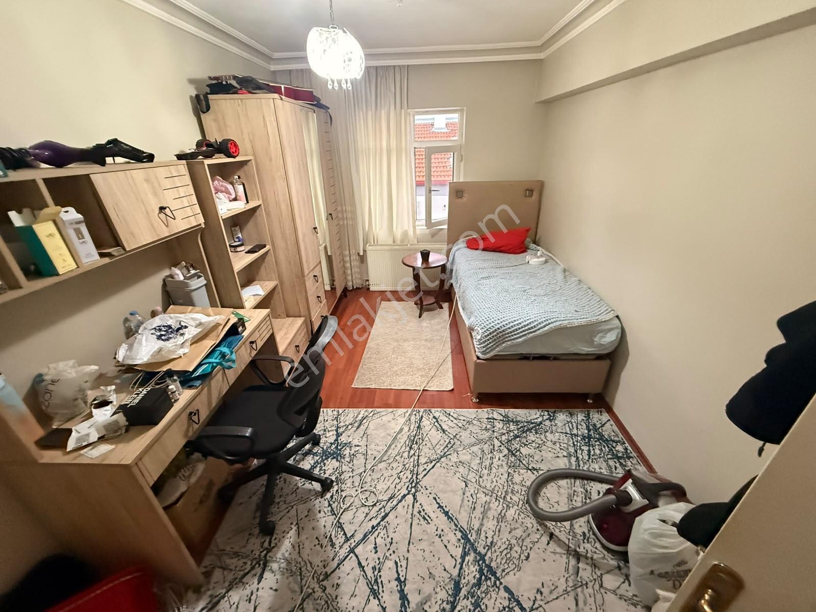 Keçiörende Caddeyanı İskanlı 3+1 Öncepheli Acil Satılık Daire — fotoğraf 20