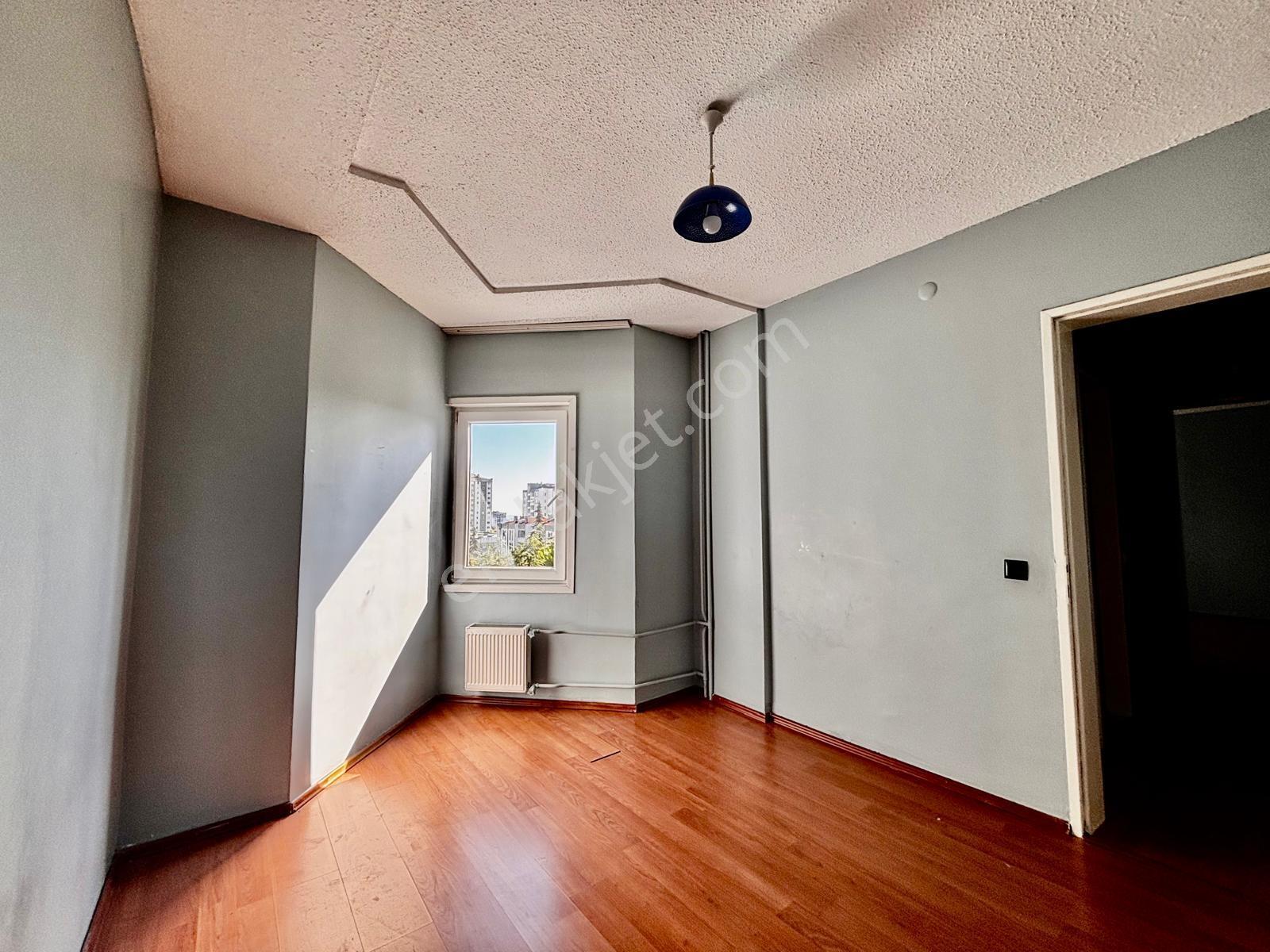 Atakent 3.etap Tadilatlı Satılık 2+1 Daire — fotoğraf 16