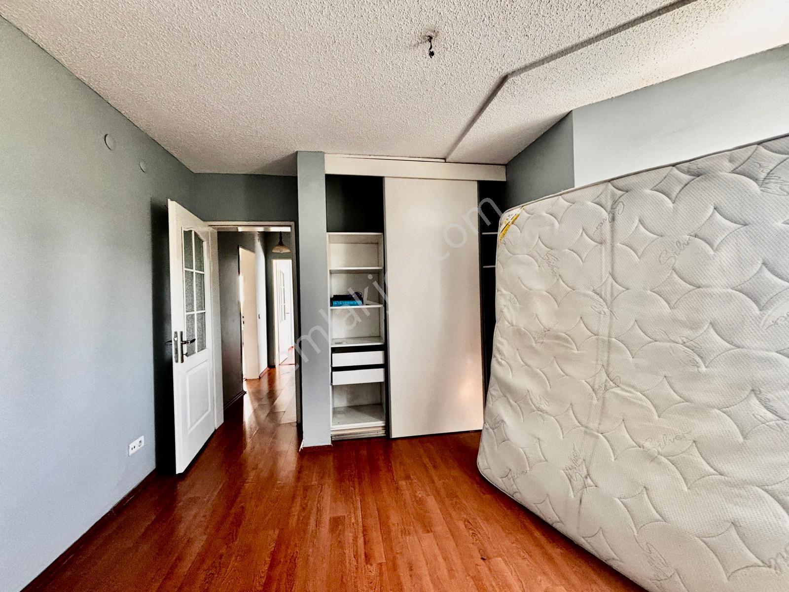 Atakent 3.etap Tadilatlı Satılık 2+1 Daire — fotoğraf 22