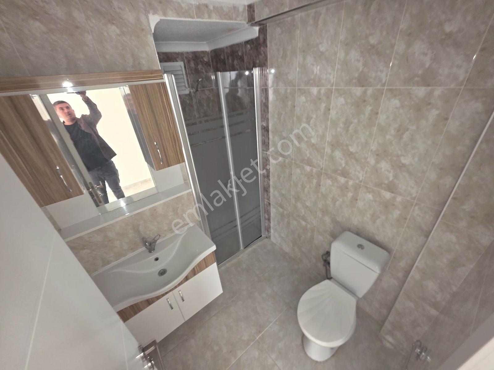 Akbal'dan Y.bayındır'da Asansör'lü Manzaralı 2'nci Kat 3+1 Daire — fotoğraf 27