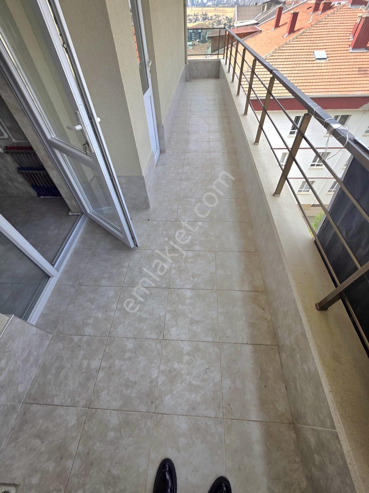 Akbal'dan Y.bayındır'da Asansör'lü Manzaralı 2'nci Kat 3+1 Daire — fotoğraf 29