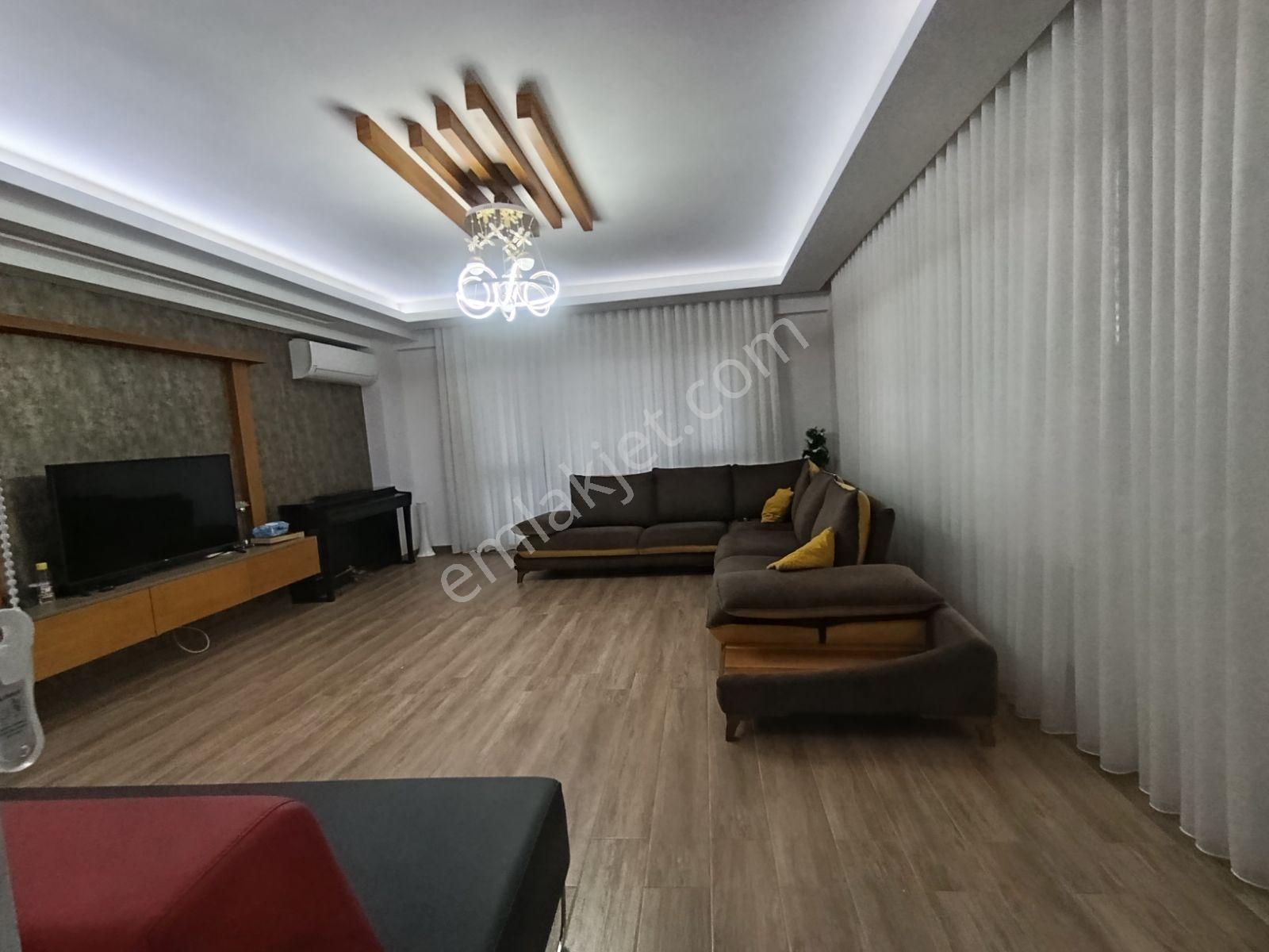 Denizli Gümüşler Bulvarında Site İçerisinde Satılık 3+1 Daire — fotoğraf 2