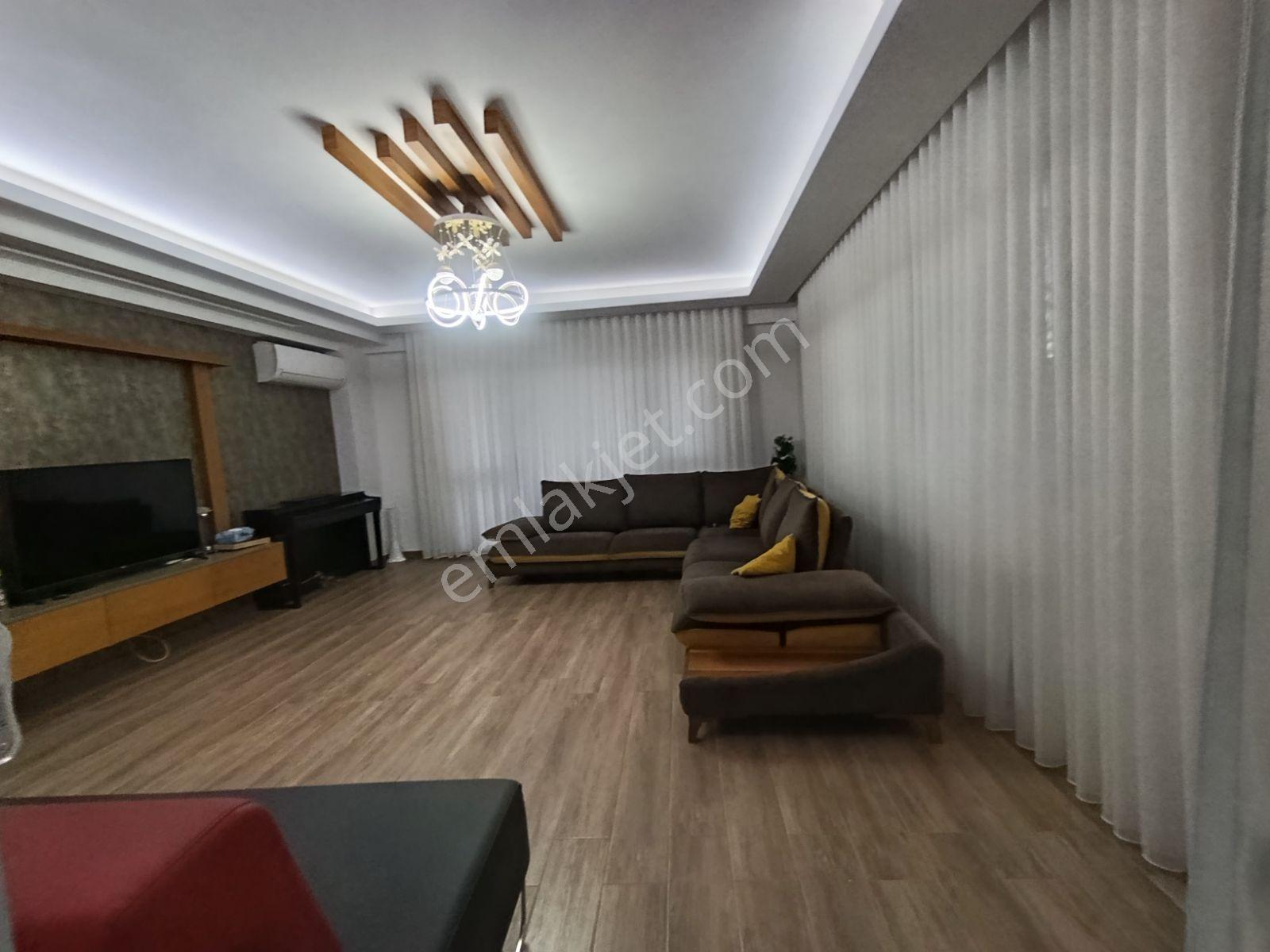 Denizli Gümüşler Bulvarında Site İçerisinde Satılık 3+1 Daire — fotoğraf 3